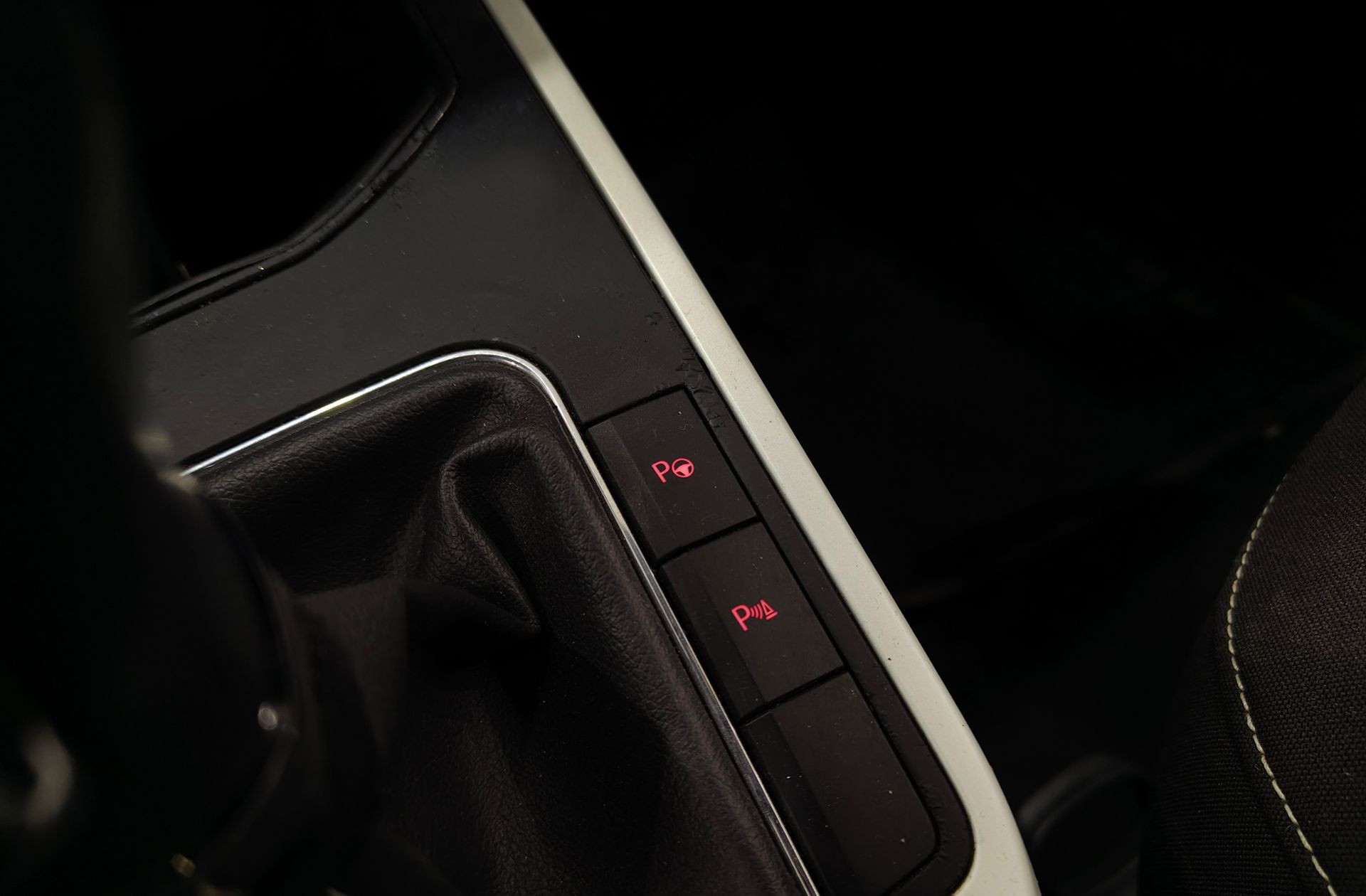 SEAT Arona 1.0 TSI Ecomotive Xcellence - foto 31