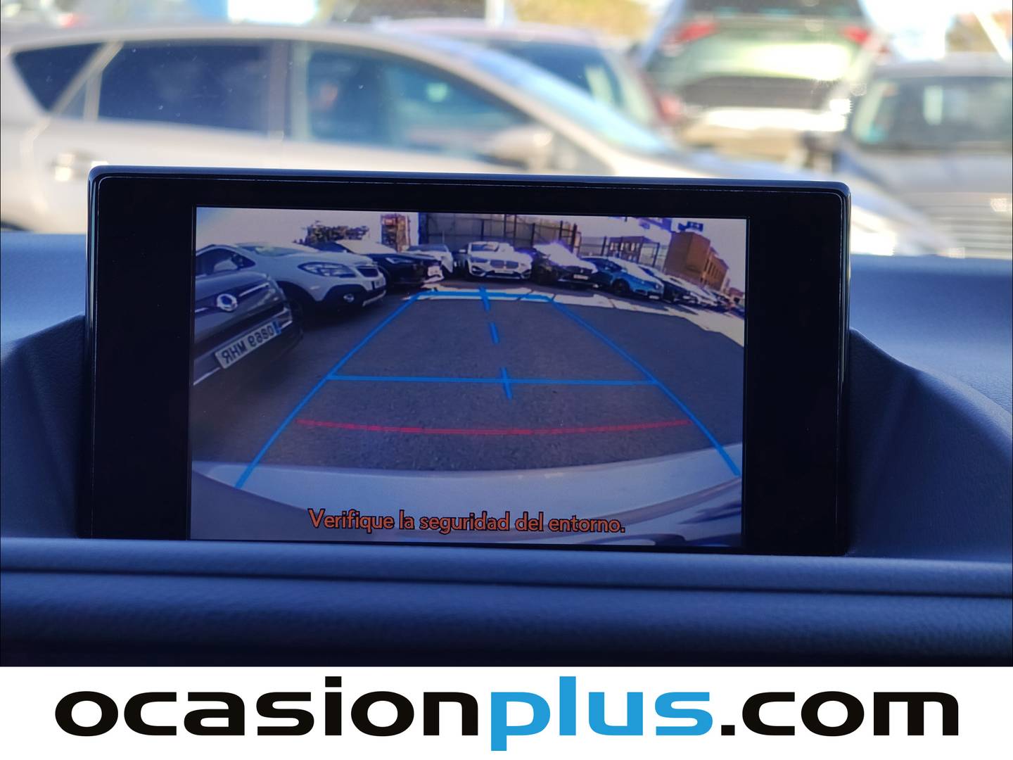 Equipamiento del Lexus CT Lexus CT 200h Fuji (136 CV)