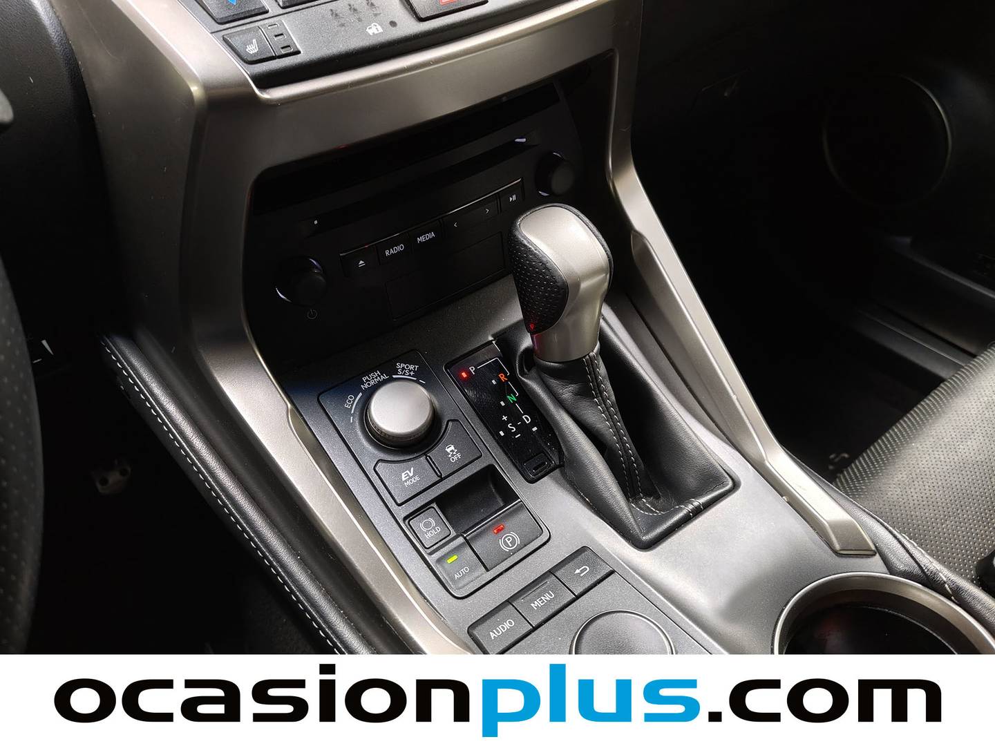 Lexus NX Lexus NX 300h F Sport 4WD (197 CV) de ocasión