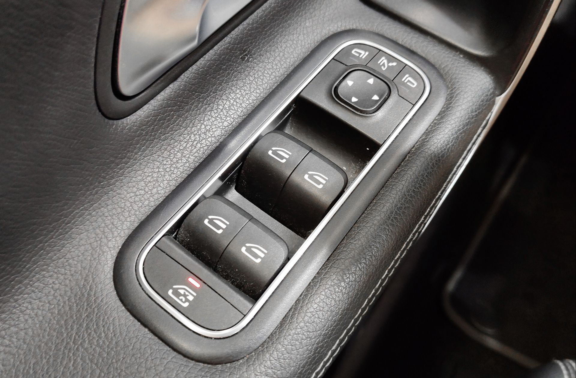 Mercedes-Benz CLA Shooting Brake Shooting Brake 200 - foto 45