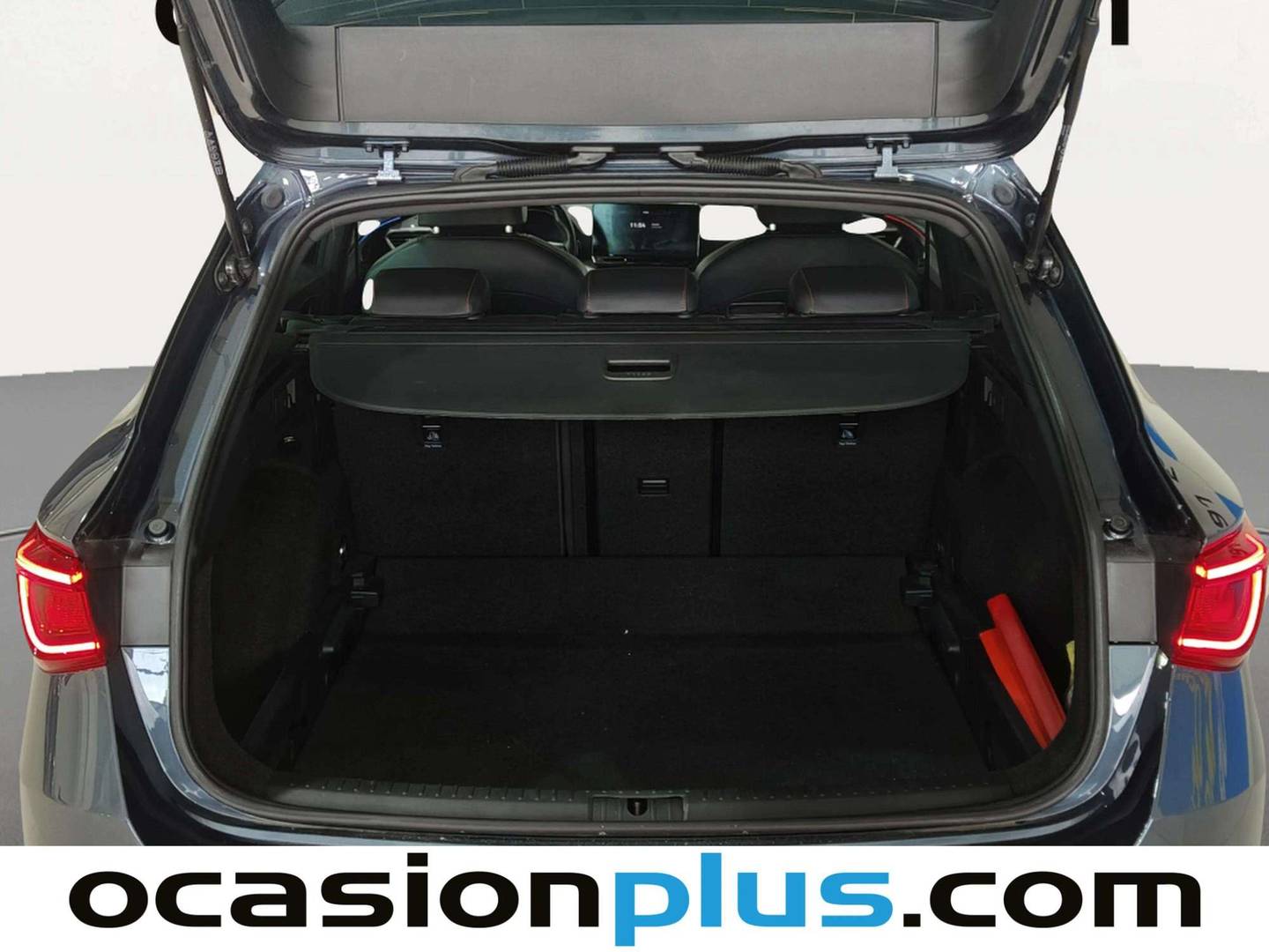 Fotos maletero Seat León Seat León ST 1.5 eTSI S&S FR Go L DSG (150 CV)