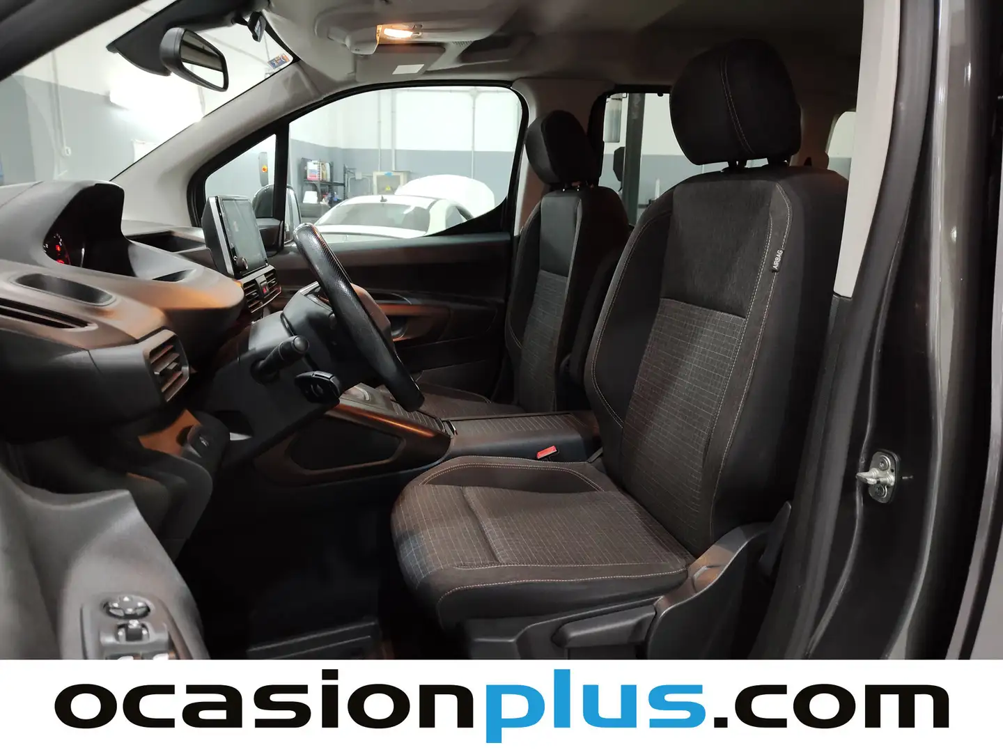 Foto Peugeot Rifter Peugeot Rifter BlueHDi 100 GT Line Standard (100 CV)