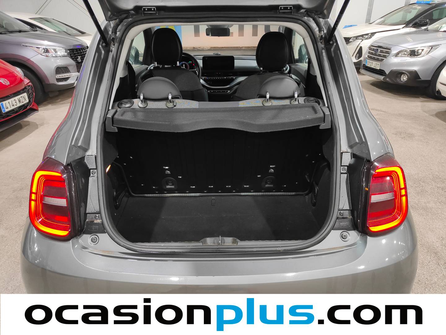 Fotos maletero Fiat 500 Fiat 500 Electrico Icon Hb 320km (118 CV)