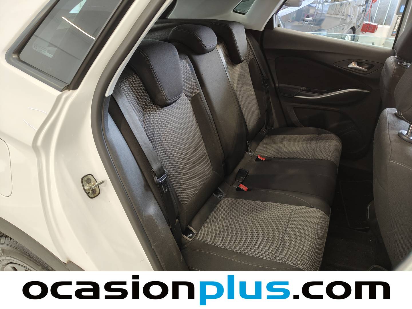 Foto asientos traseros Opel Grandland X Opel Grandland X 1.6 CDTi S&S Business (120 CV)