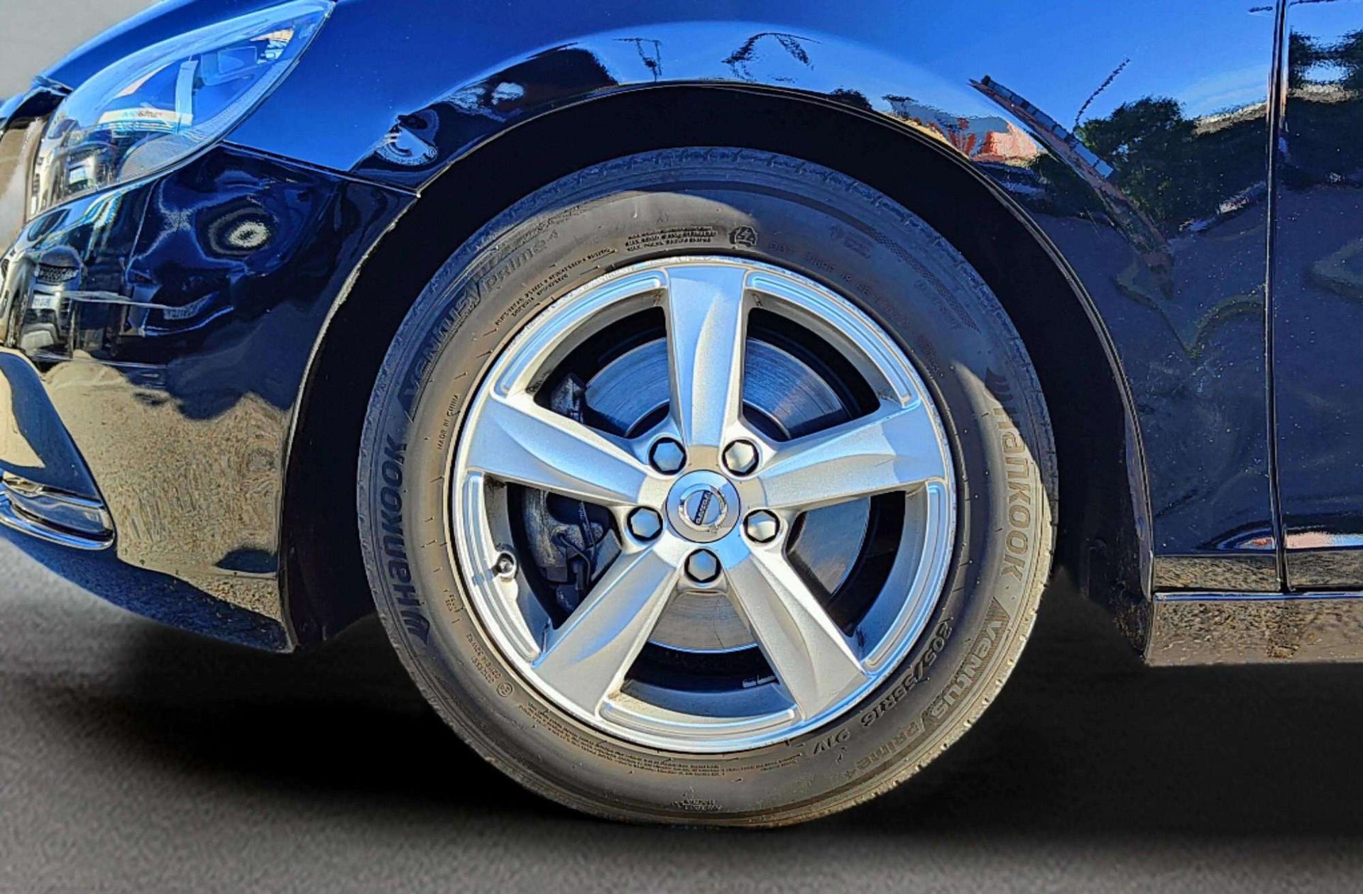 Volvo V40 T2 Kinetic - foto 32