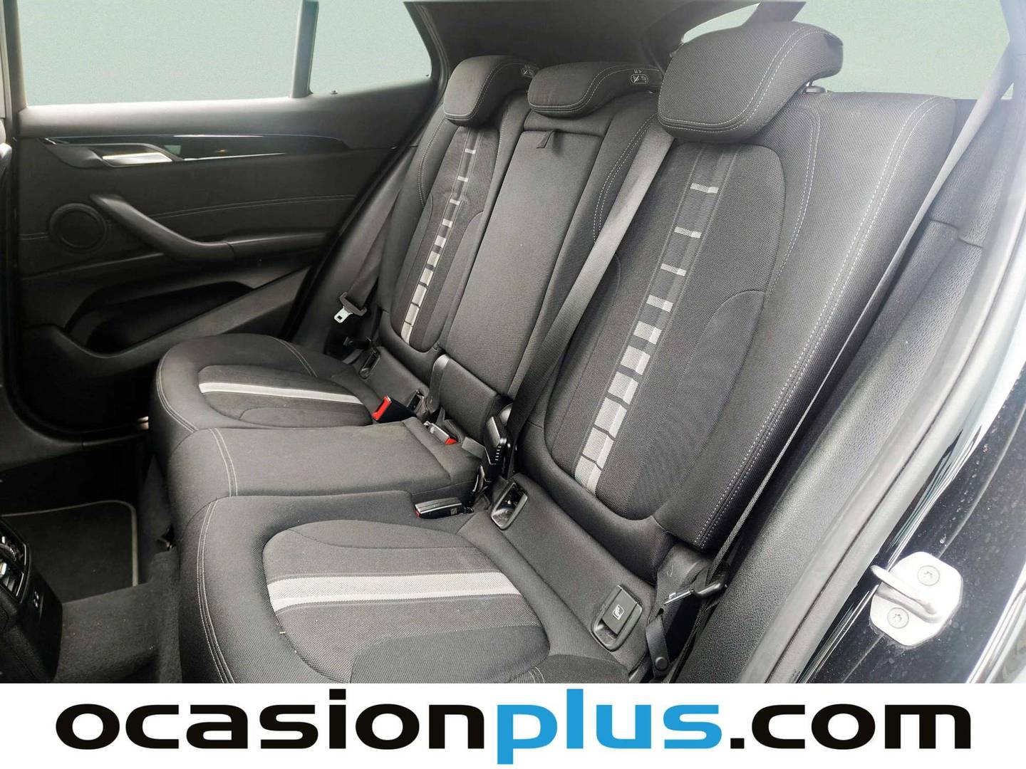 Foto asientos traseros BMW X2 BMW X2 sDrive18i (140 CV)