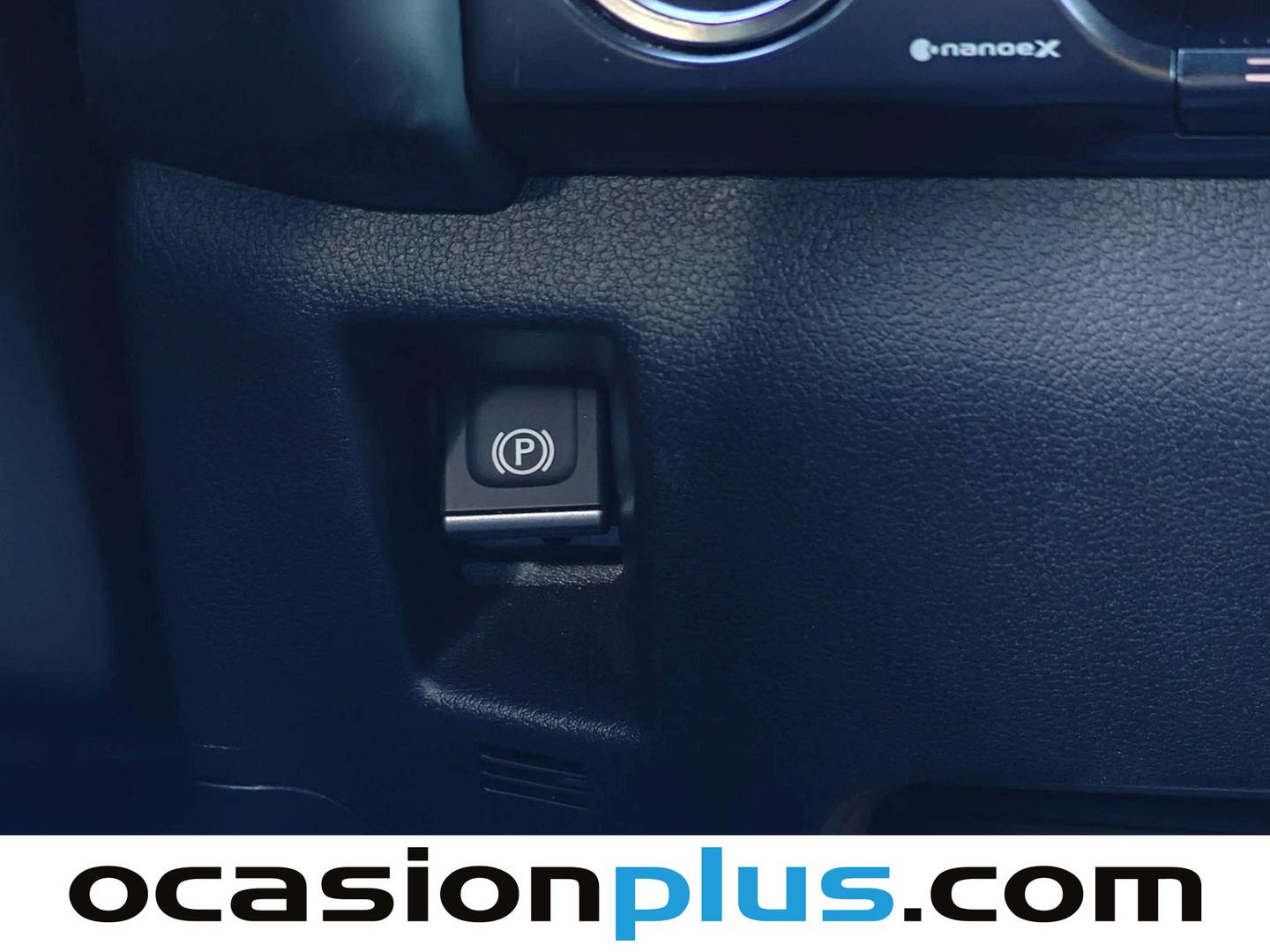 Foto Lexus UX Lexus UX 300h (199 CV)