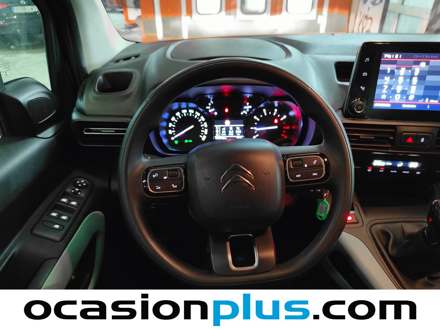 Foto Citroën Berlingo Citroen Berlingo Combi BlueHDi 100 S&S Talla M 100 Años (102 CV)