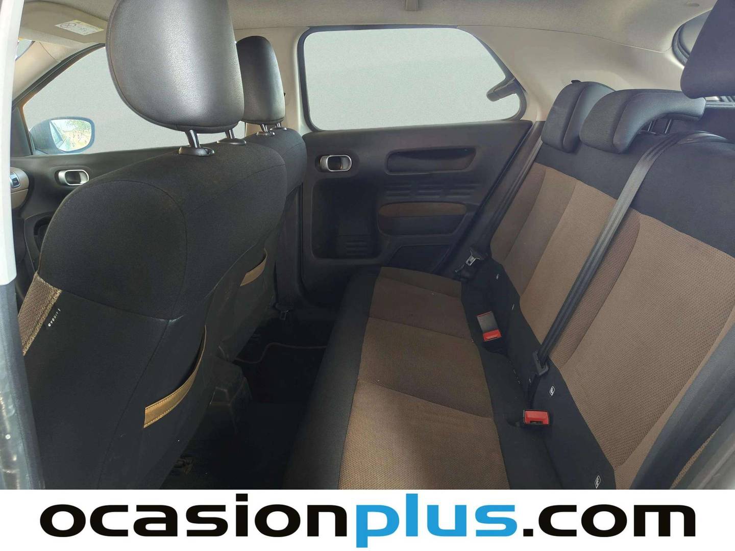 Foto asientos traseros Citroën C4 Cactus Citroën C4 Cactus e-HDI 92 Shine ETG6 (92 CV)