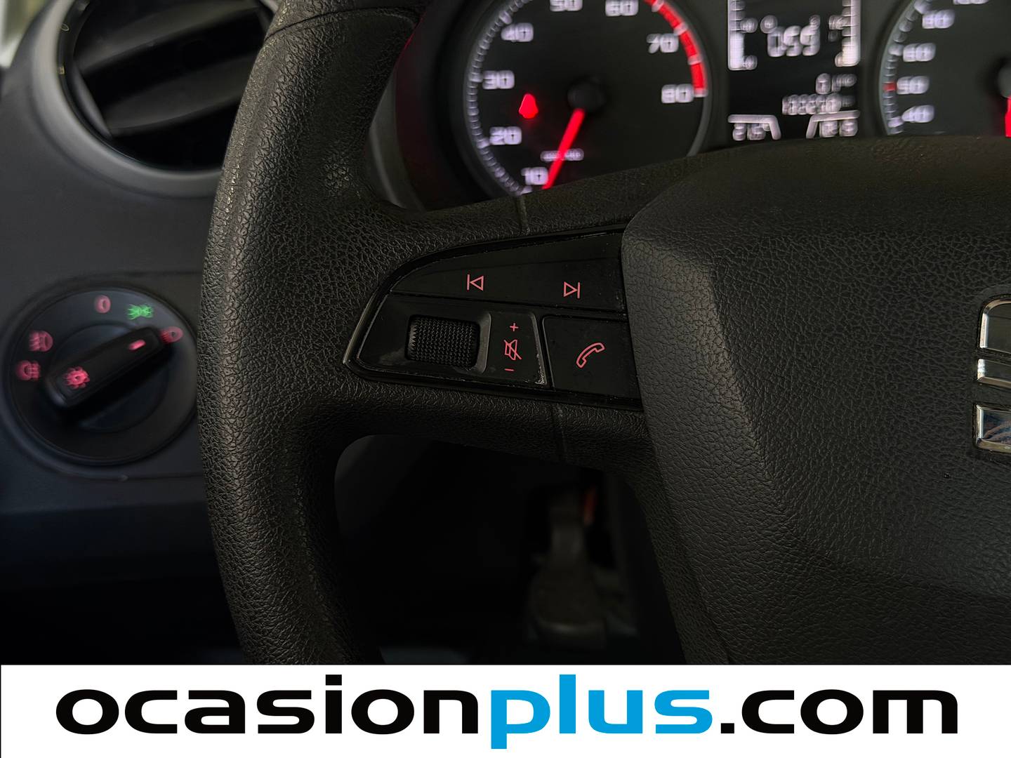Equipamiento del Seat Ibiza Seat Ibiza 1.0 Reference Plus Limited (75 CV)