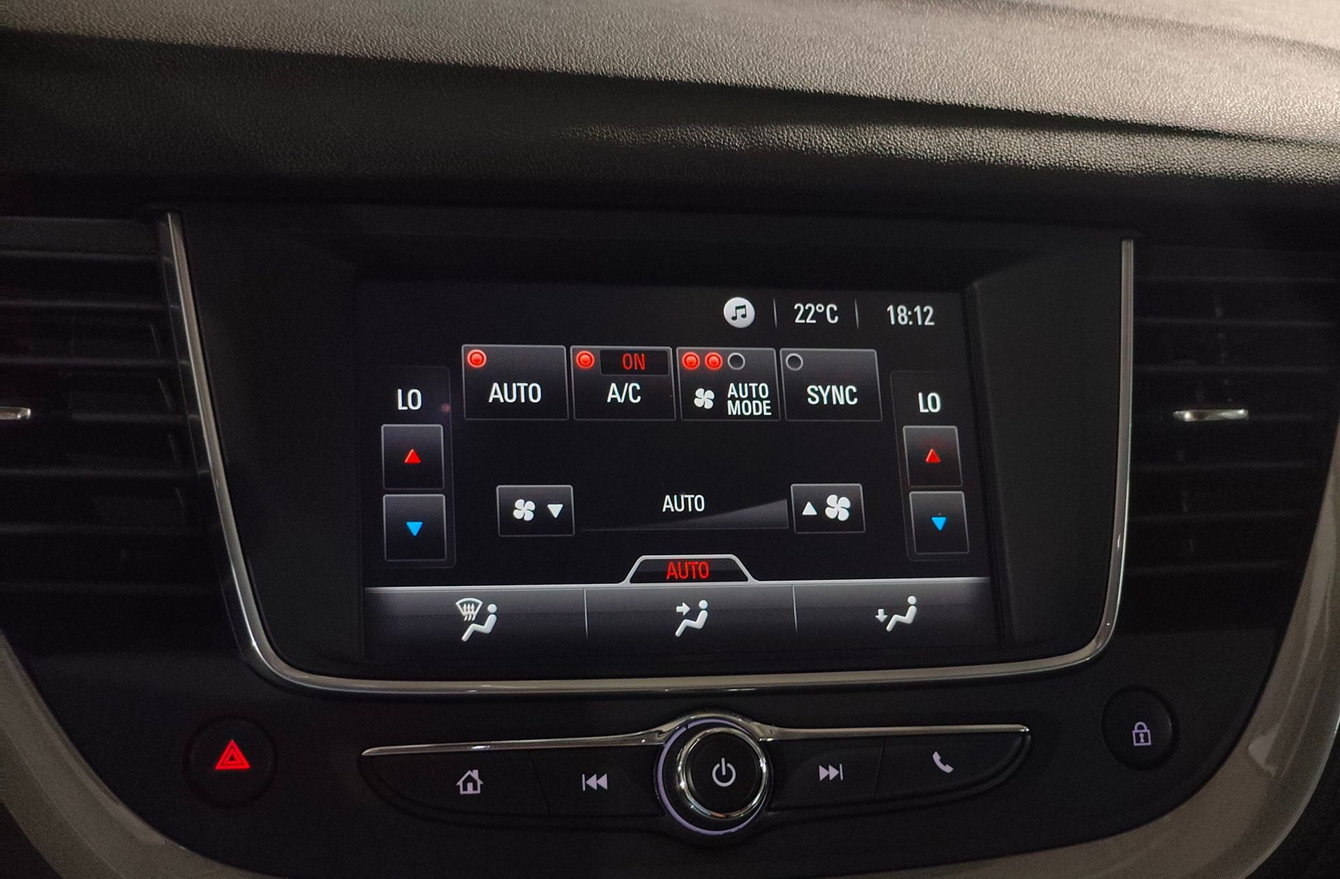 Opel Grandland 1.2 Turbo Selective - foto 31