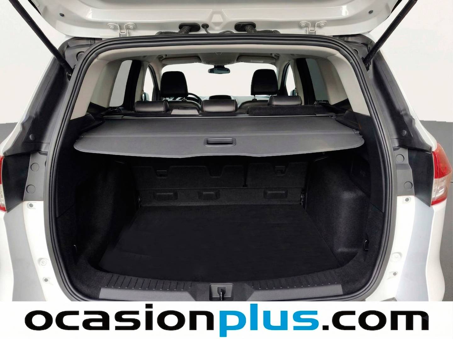 Fotos maletero Ford Kuga Ford Kuga 2.0 TDCI Titanium 4x4 Powershift (163 CV)