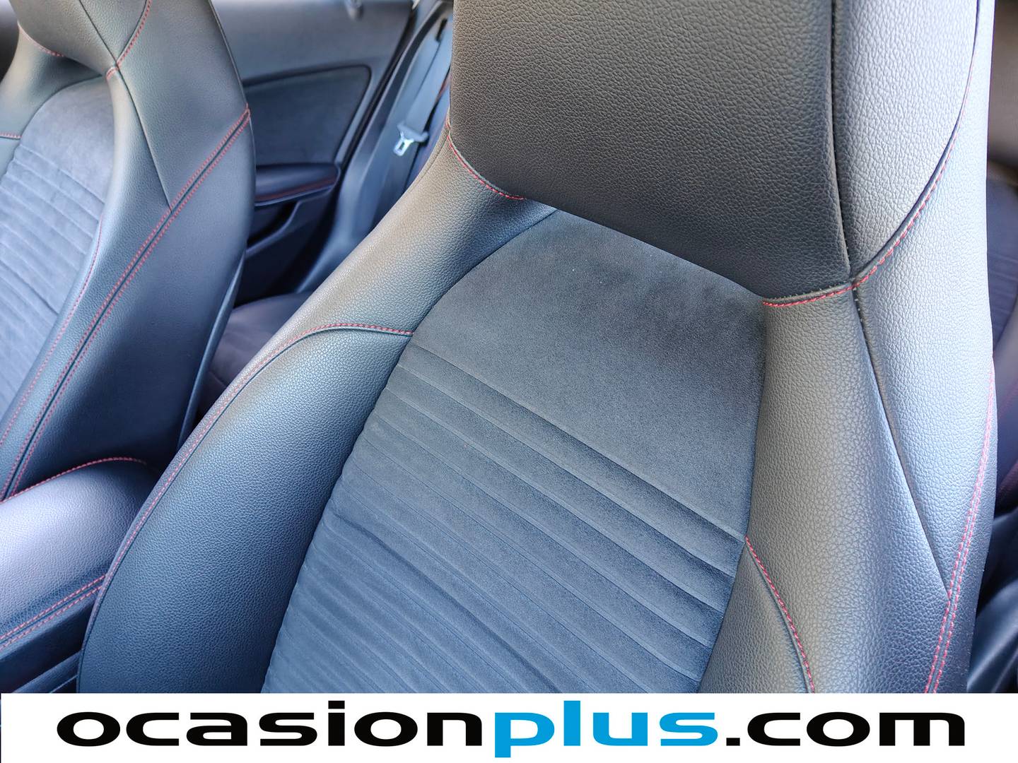 Extras y acabados del Mercedes Clase A Mercedes-Benz Clase A 200 d (136 CV) Pack AMG