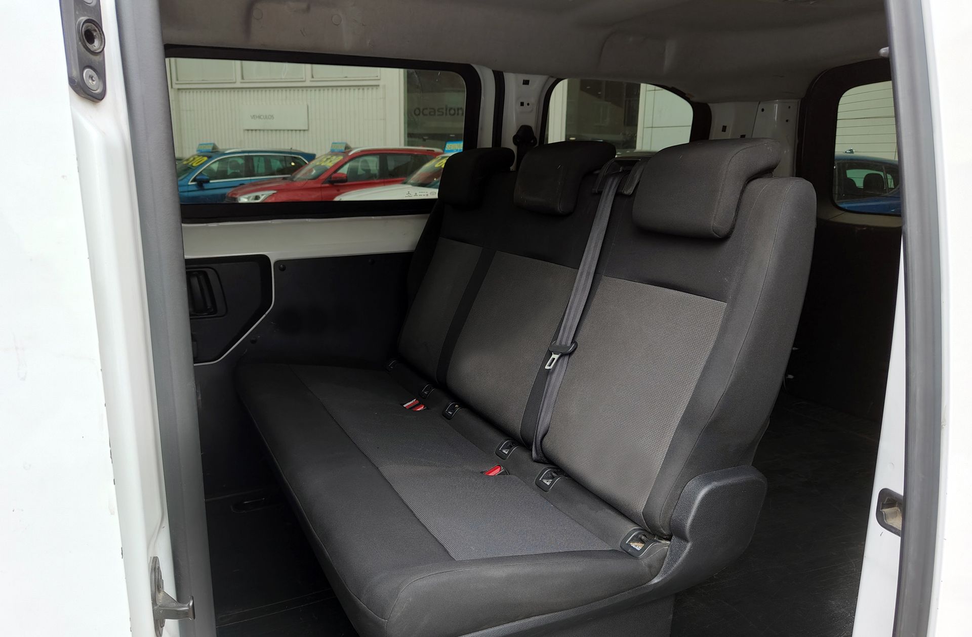Opel Vivaro 1.5 Diesel M Standart Express 6 plazas - foto 11