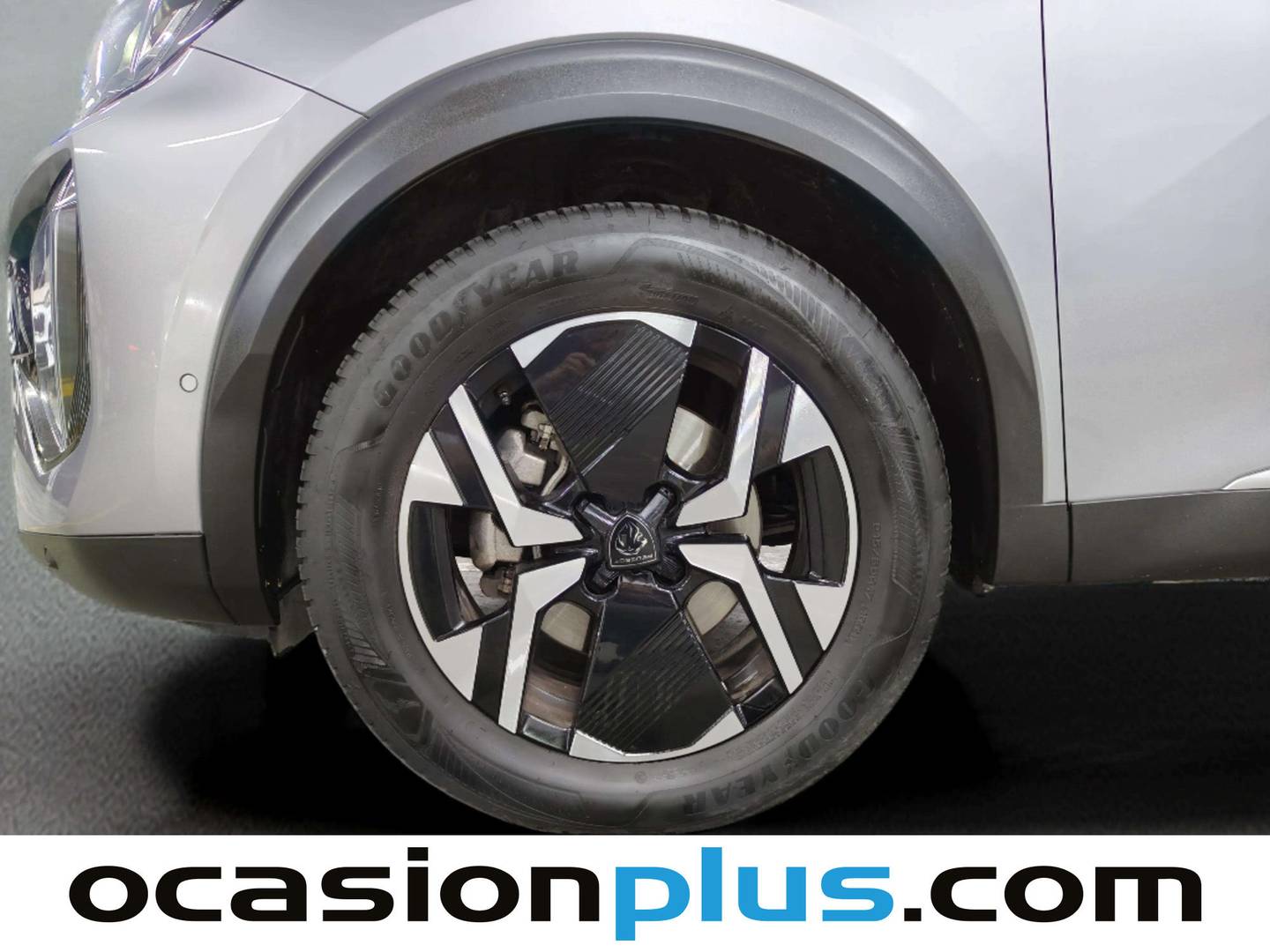 Peugeot 2008 Peugeot 2008 Allure Hybrid eDCS6  (136 CV) 136cv