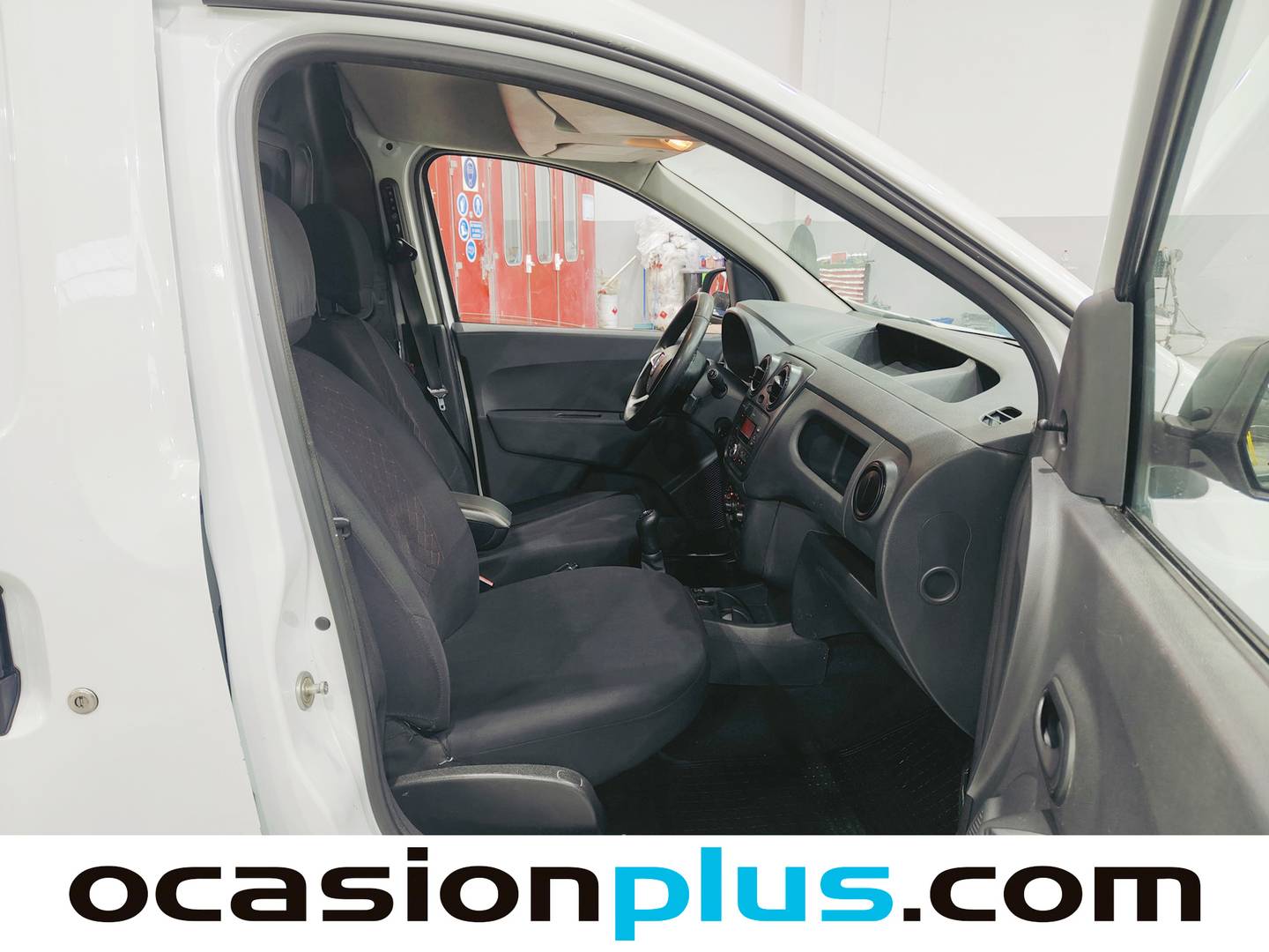 Equipamiento del Dacia Dokker Dacia Dokker Van 1.6 GLP Essential (98 CV)