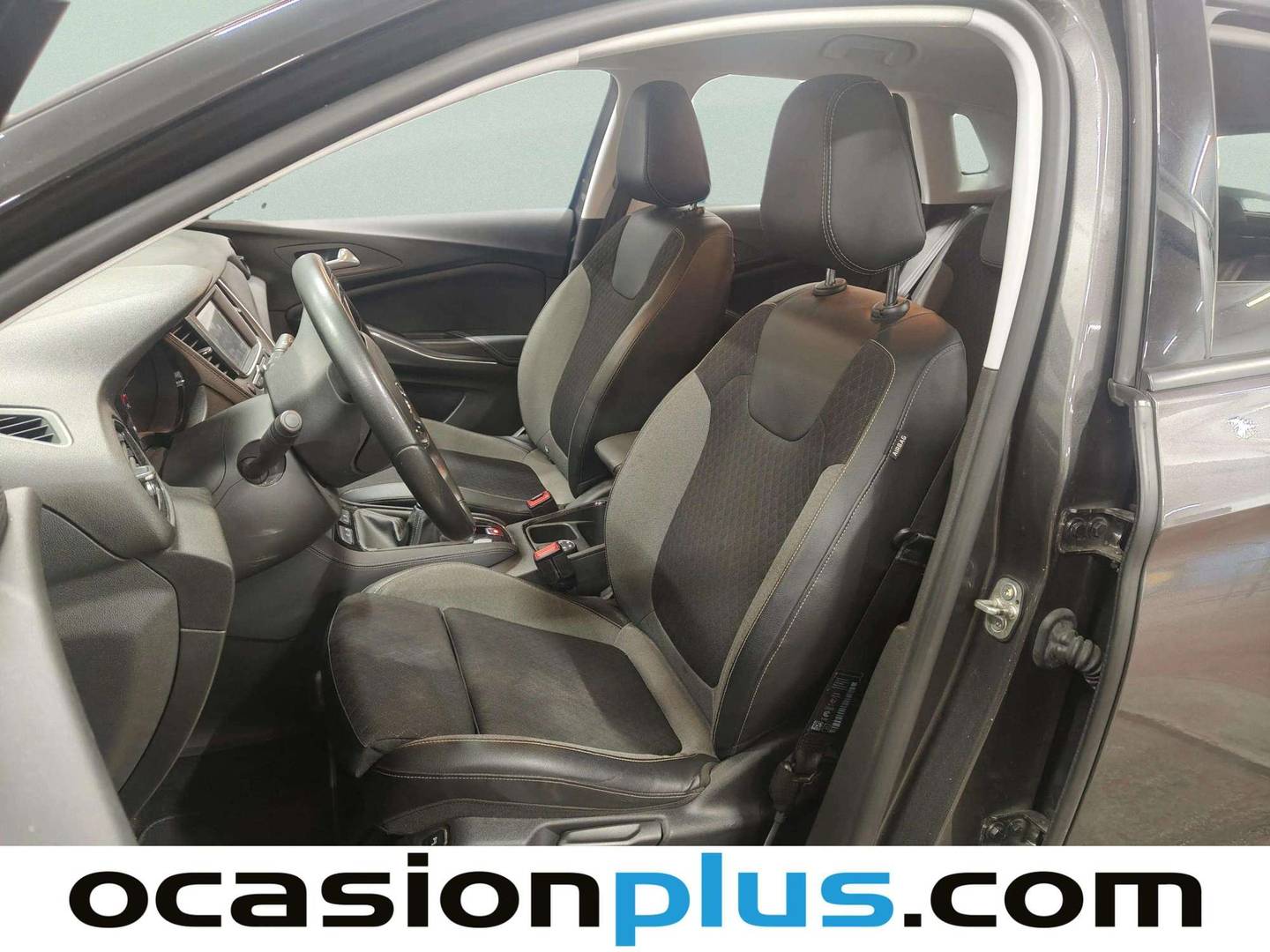 Foto asientos delanteros Opel Grandland X Opel Grandland X 1.5 CDTi 120 Aniversario (130 CV)