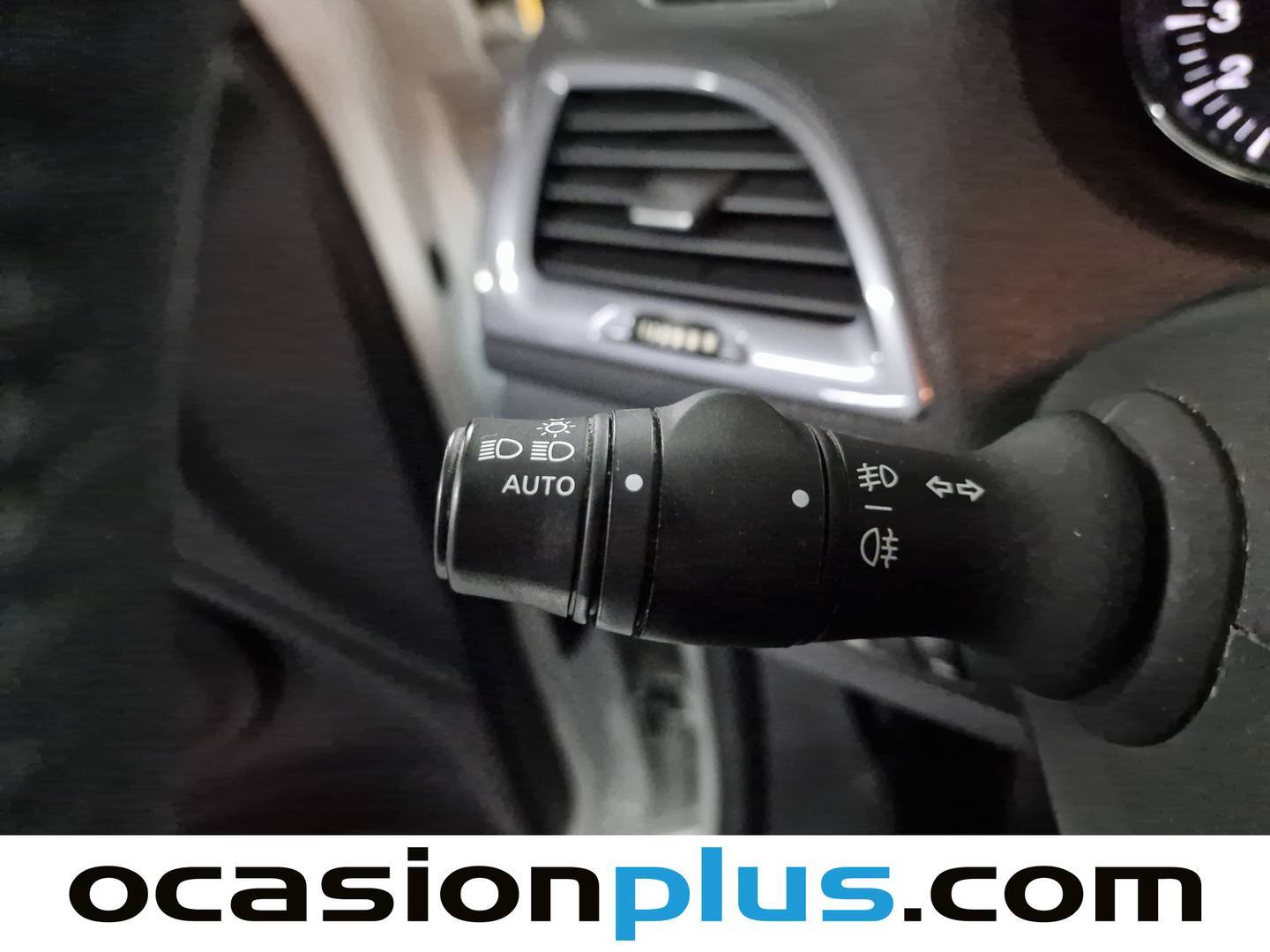 Equipamiento del Renault Mégane Renault Megane Limited Energy S&S TCe (115 CV)