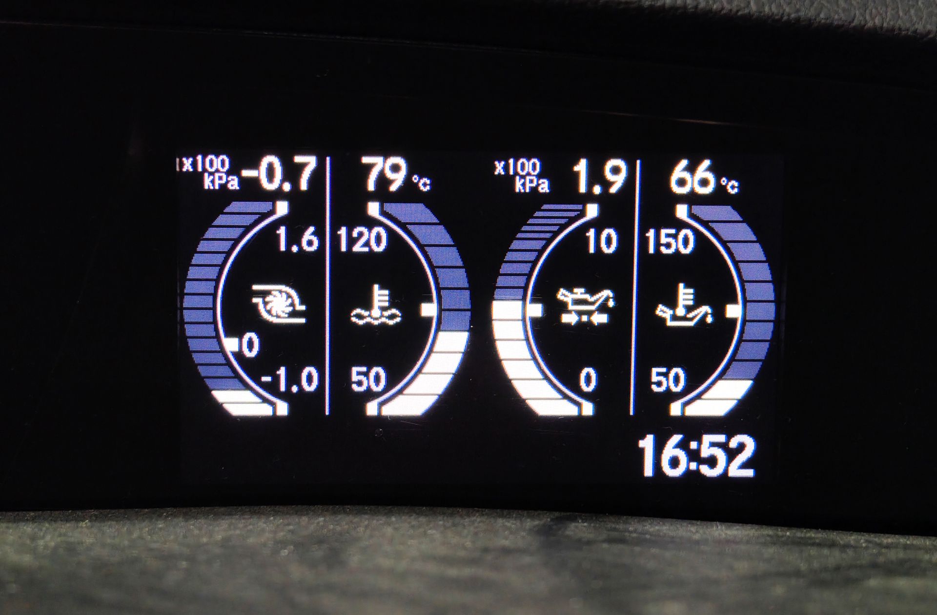Honda Civic 2.0 VTEC Turbo Type R - foto 35