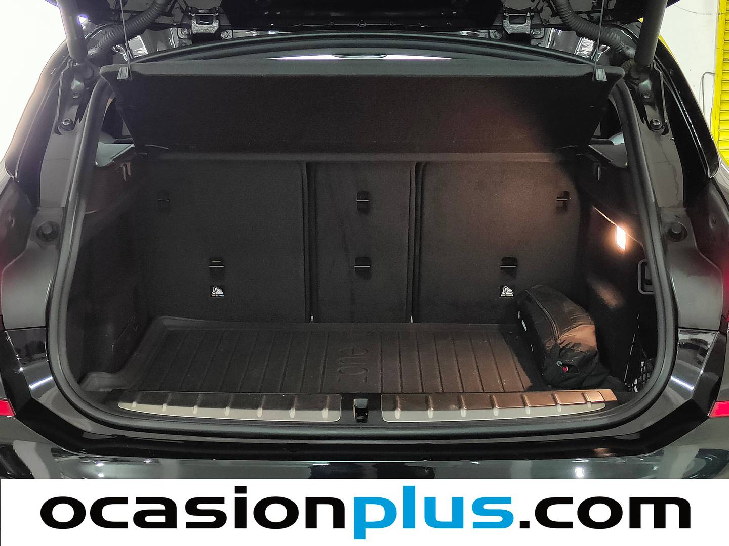 Fotos maletero BMW X2 BMW X2 sDrive18d (150 CV)