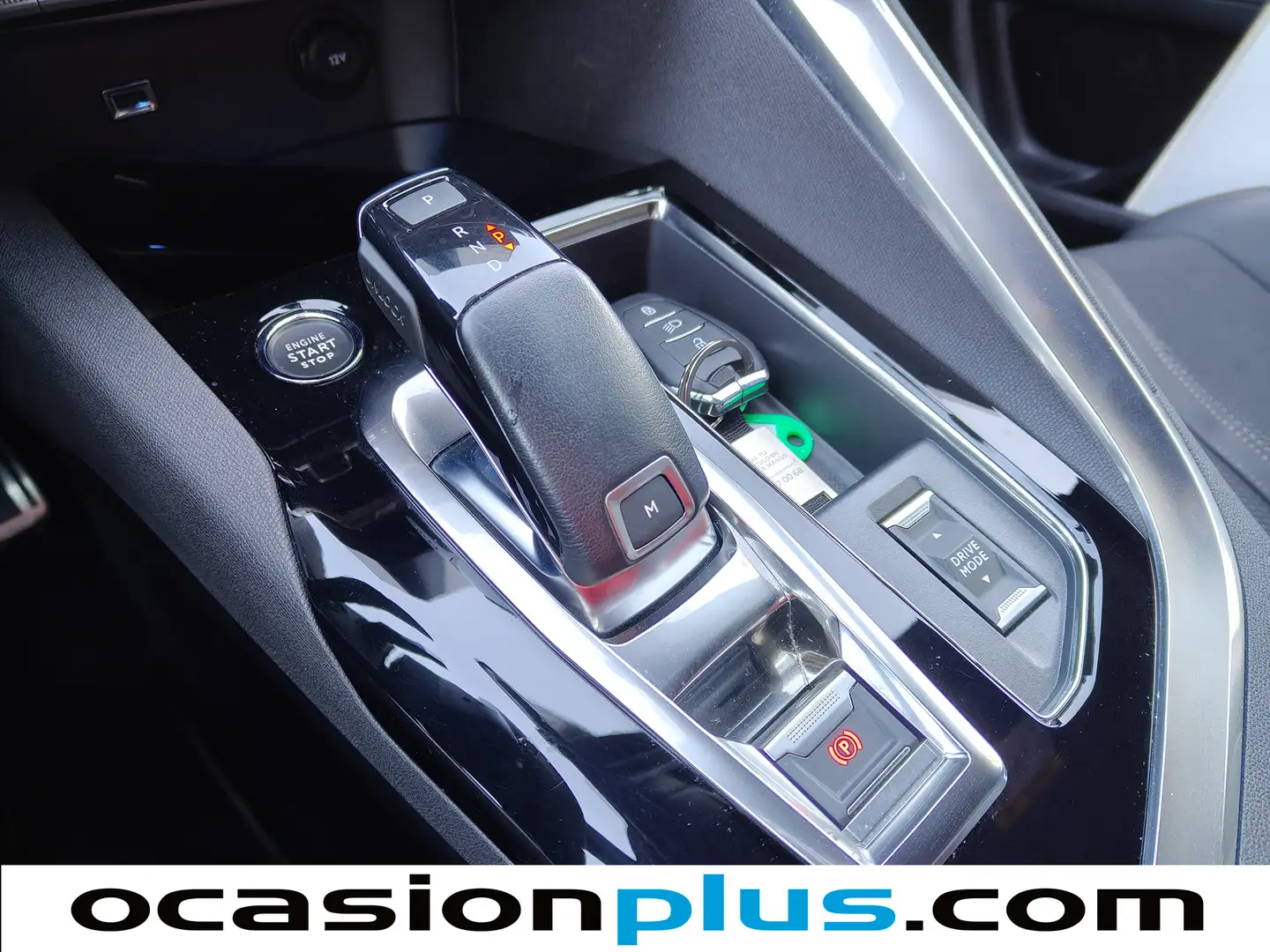 Foto Peugeot 3008 Peugeot 3008 BlueHDi 130 S&S GT EAT8 (130 CV)