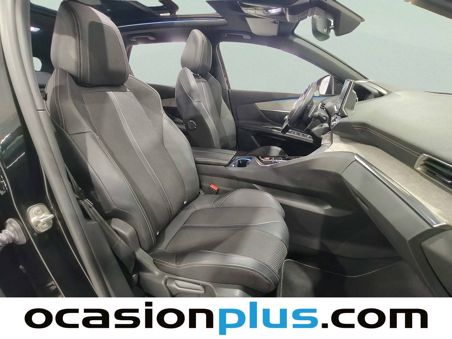 Foto Peugeot 3008 Peugeot 3008 PureTech 130 S&S GT EAT8 (130 CV)