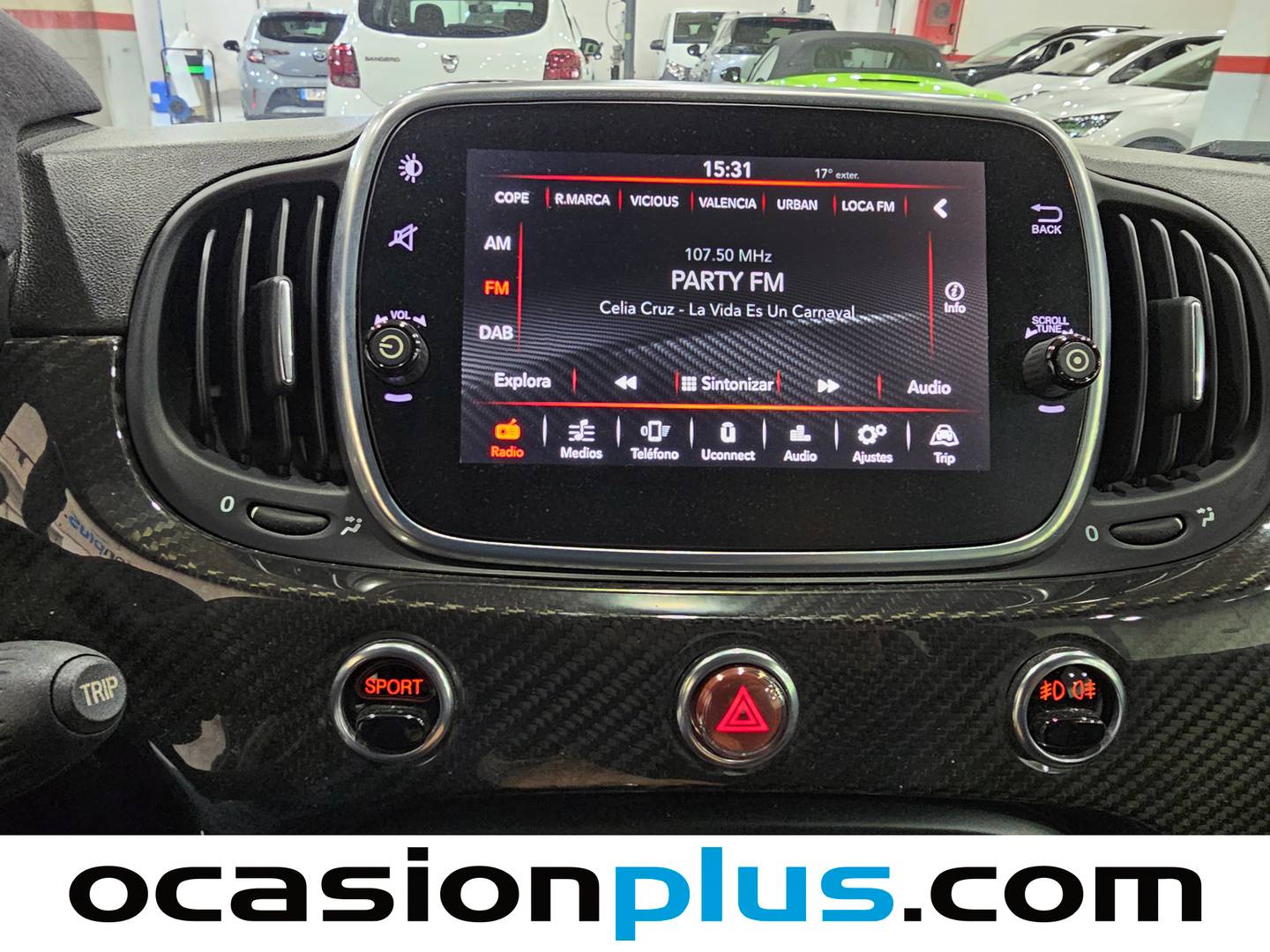 Foto Abarth 500 Abarth 500 1.4 16v T-JET 695 XSR Yamaha (165 CV)