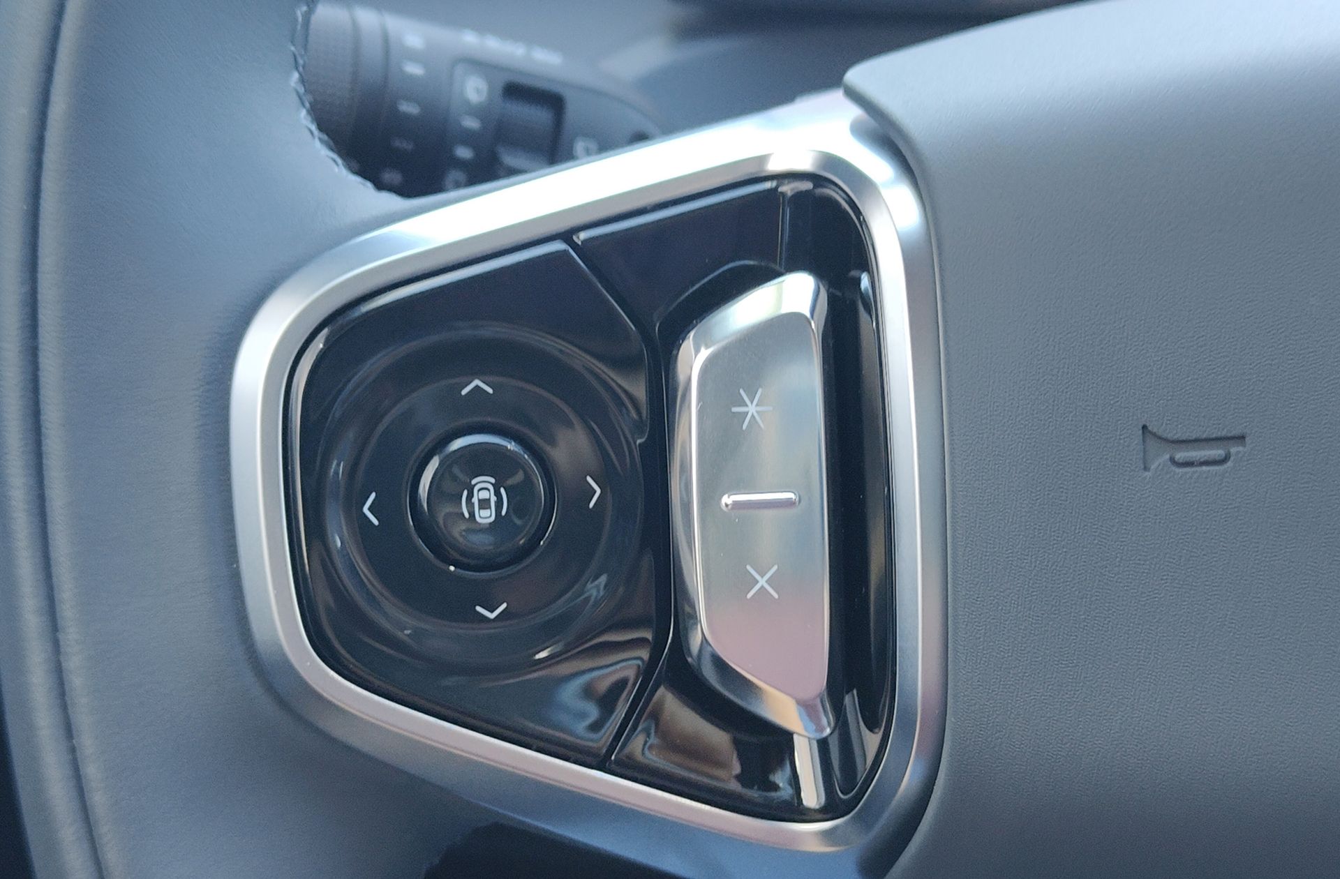 Geely Starray EM-i 1.5 PHEV Pro - foto 26