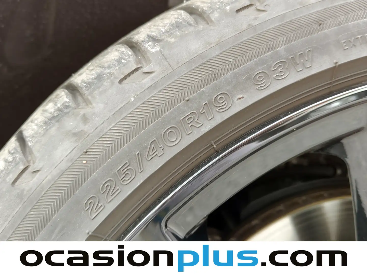 Foto Volkswagen T-Roc Volkswagen T-Roc R-Line 2.0 TDI (150 CV)