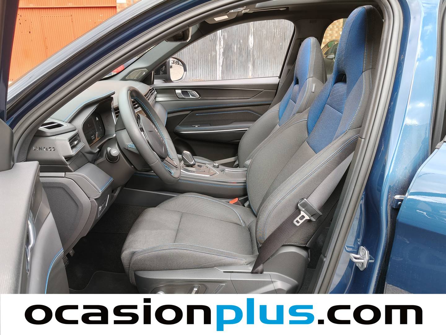 Foto asientos delanteros Lynk & Co 01 Lynk & Co 01 1.5 PHEV 6.6kW (261 CV)