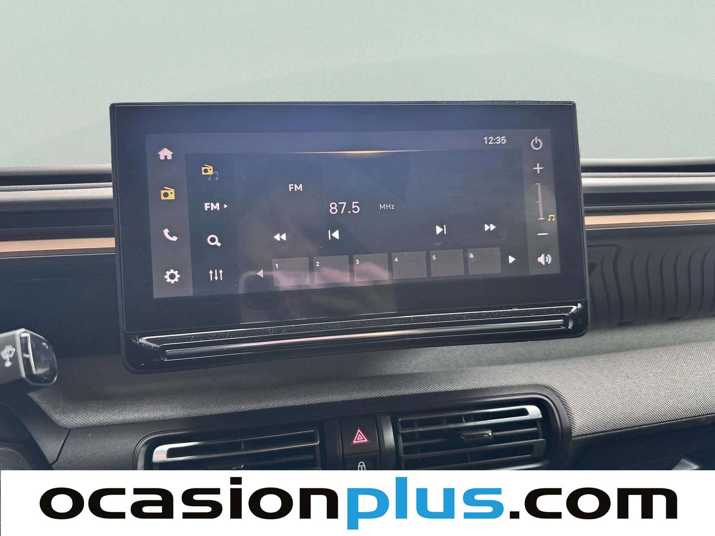 Citroën C3 Aircross Citroën C3 Aircross Hybrid 145 Plus e-DCS6 (145 CV) automático