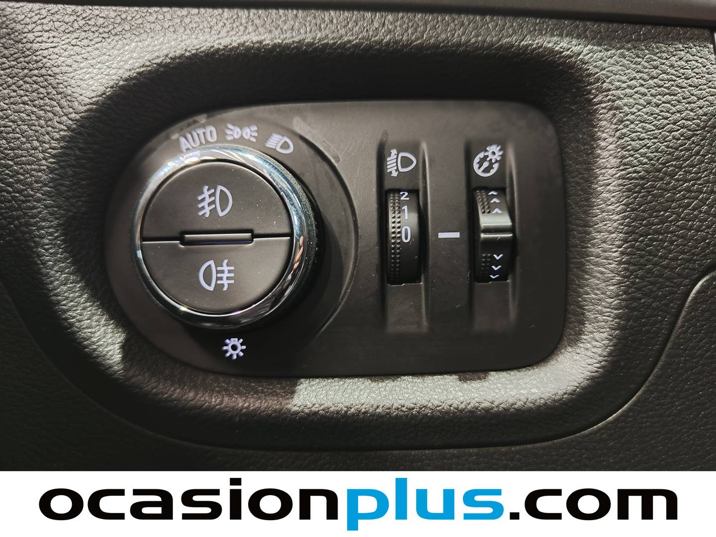 Foto Opel Astra Opel Astra 1.6 CDTI Selective Pro Auto (136 CV)