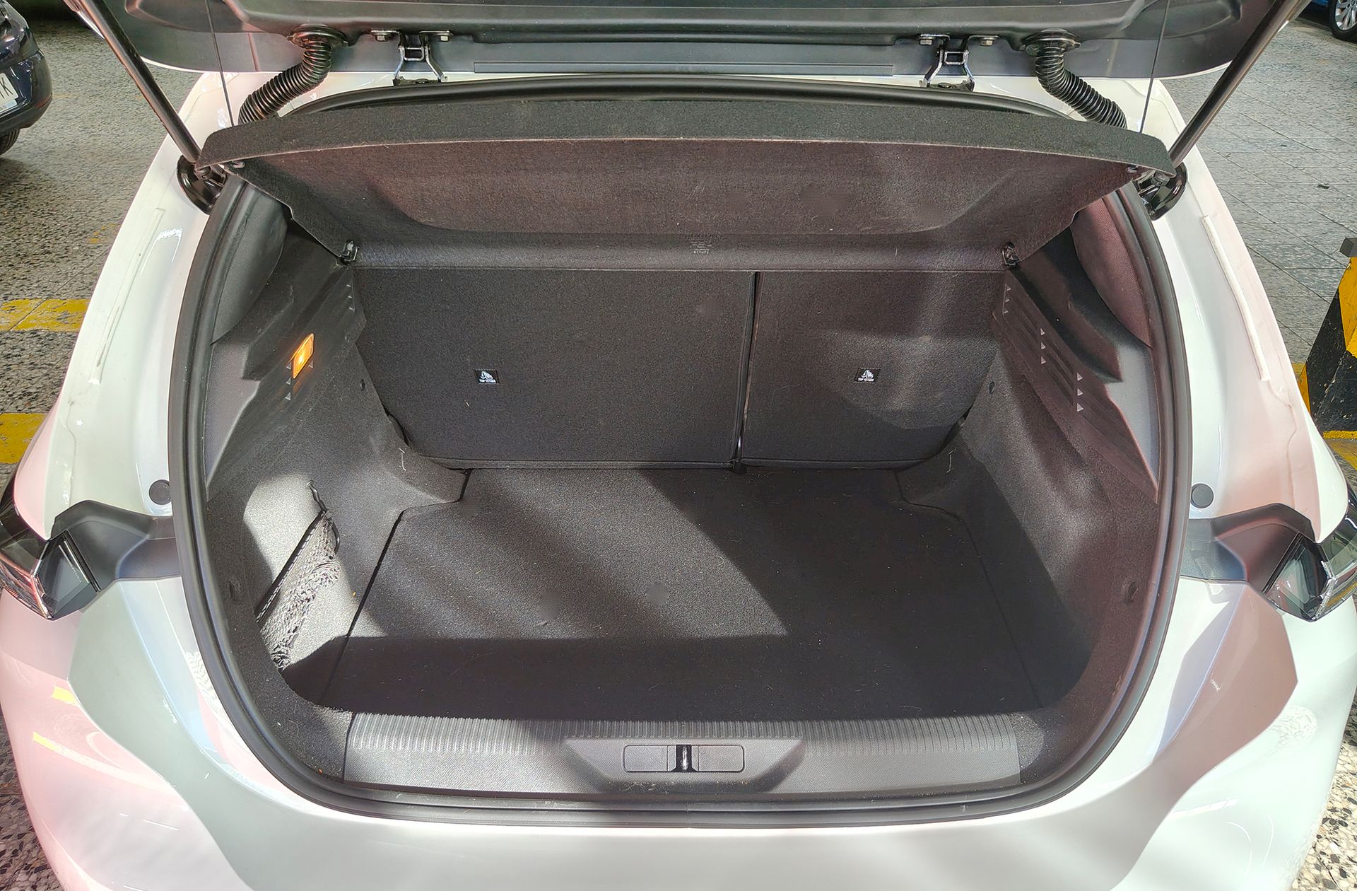 Peugeot 308 Active Pack BlueHDi EAT8 - foto 17
