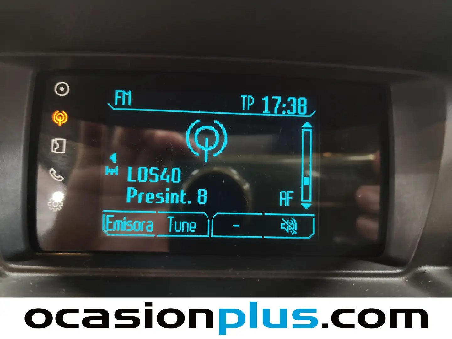 Foto Ford Grand Tourneo Connect Ford Grand Tourneo Connect 1.5 TDCi Titanium  (120 CV)