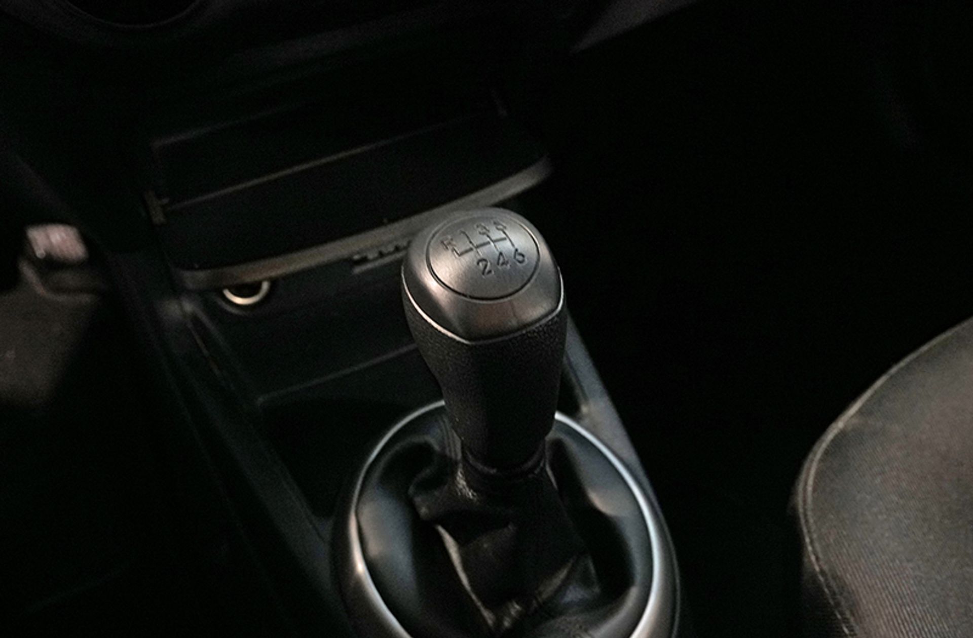 Hyundai i20 1.1 CRDi Go! - foto 5
