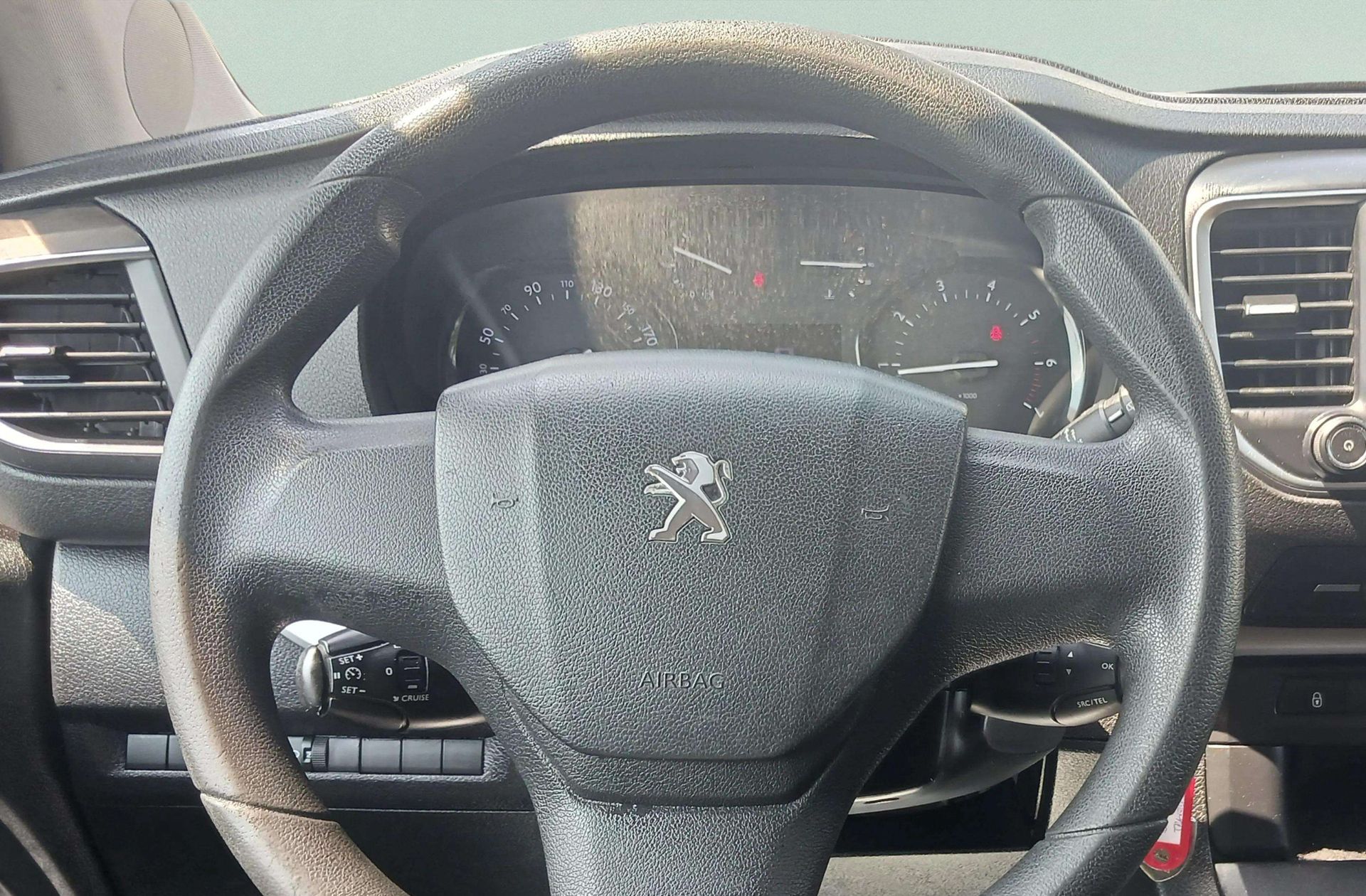 Peugeot Traveller BlueHDi 115 Business Standard - foto 20