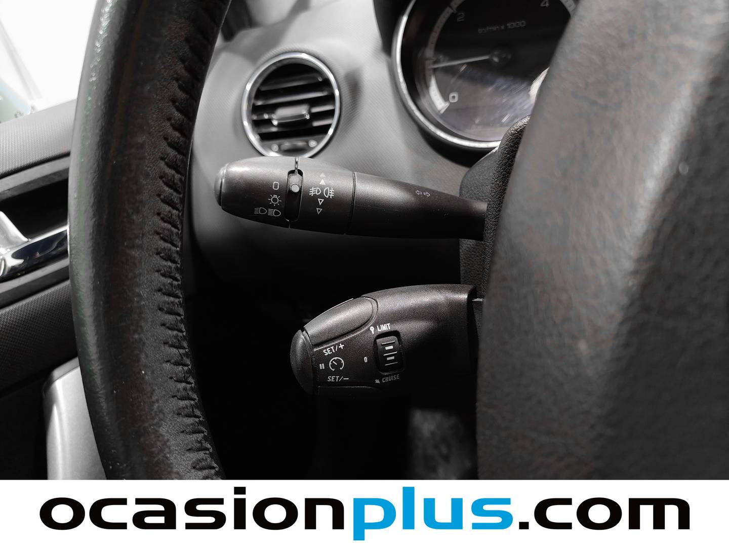 Extras y acabados del Peugeot 308 Peugeot 308 1.6 HDI FAP Sport (110 CV)