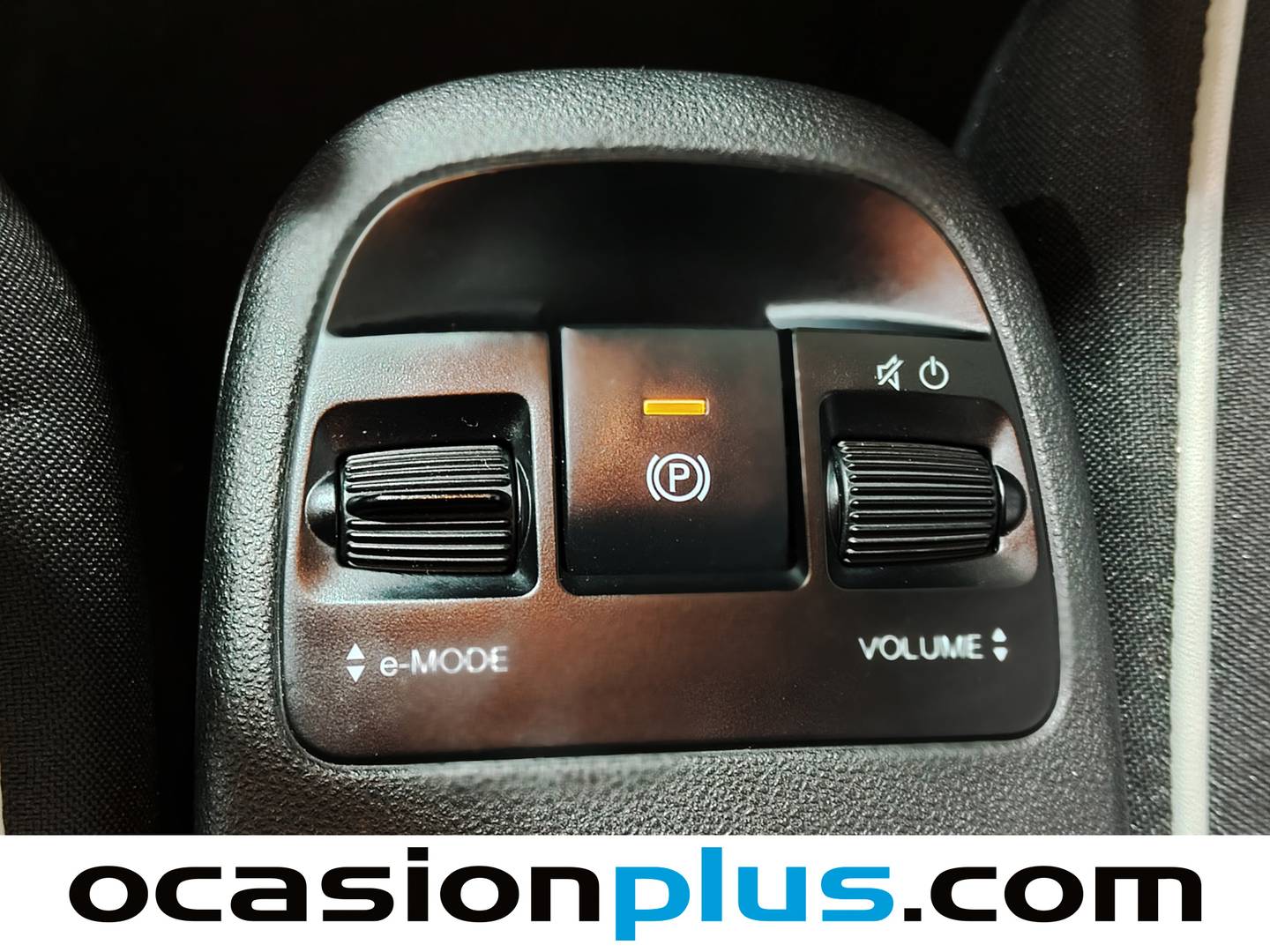 Accesorios del Fiat 500 Fiat 500 Electrico Monotrim 320km (118 CV)