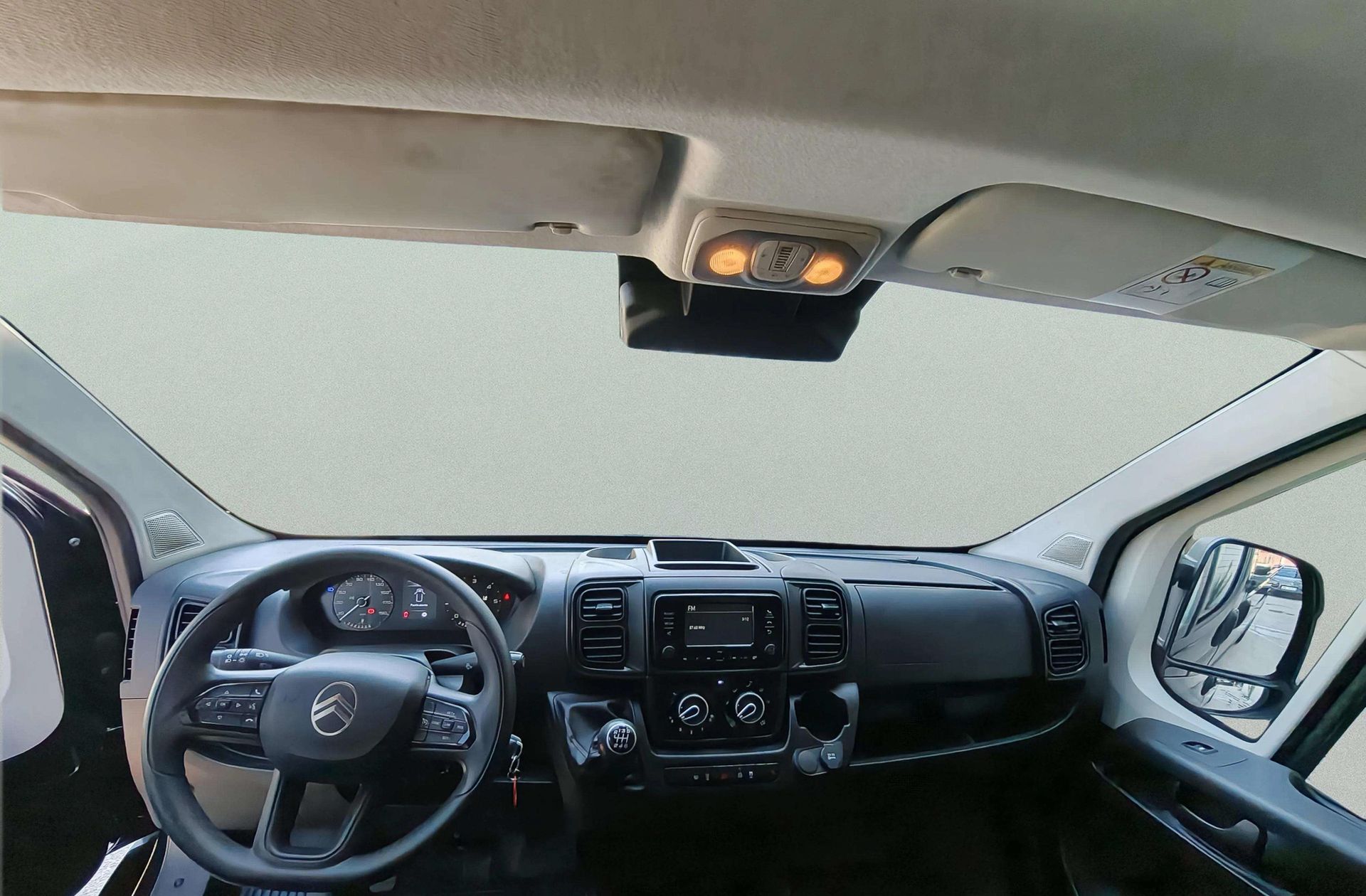 Citroën Jumper BlueHDi 140 35 L3H2 3 plazas - foto 6