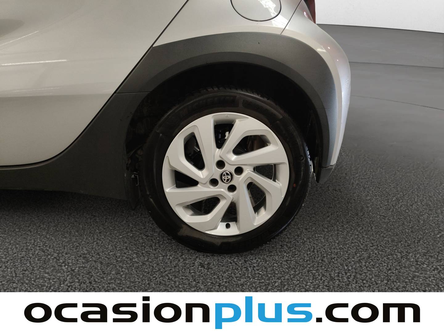 Toyota Aygo X Cross Toyota Aygo X Cross 1.0 VVT-I Play (72 CV) 2024