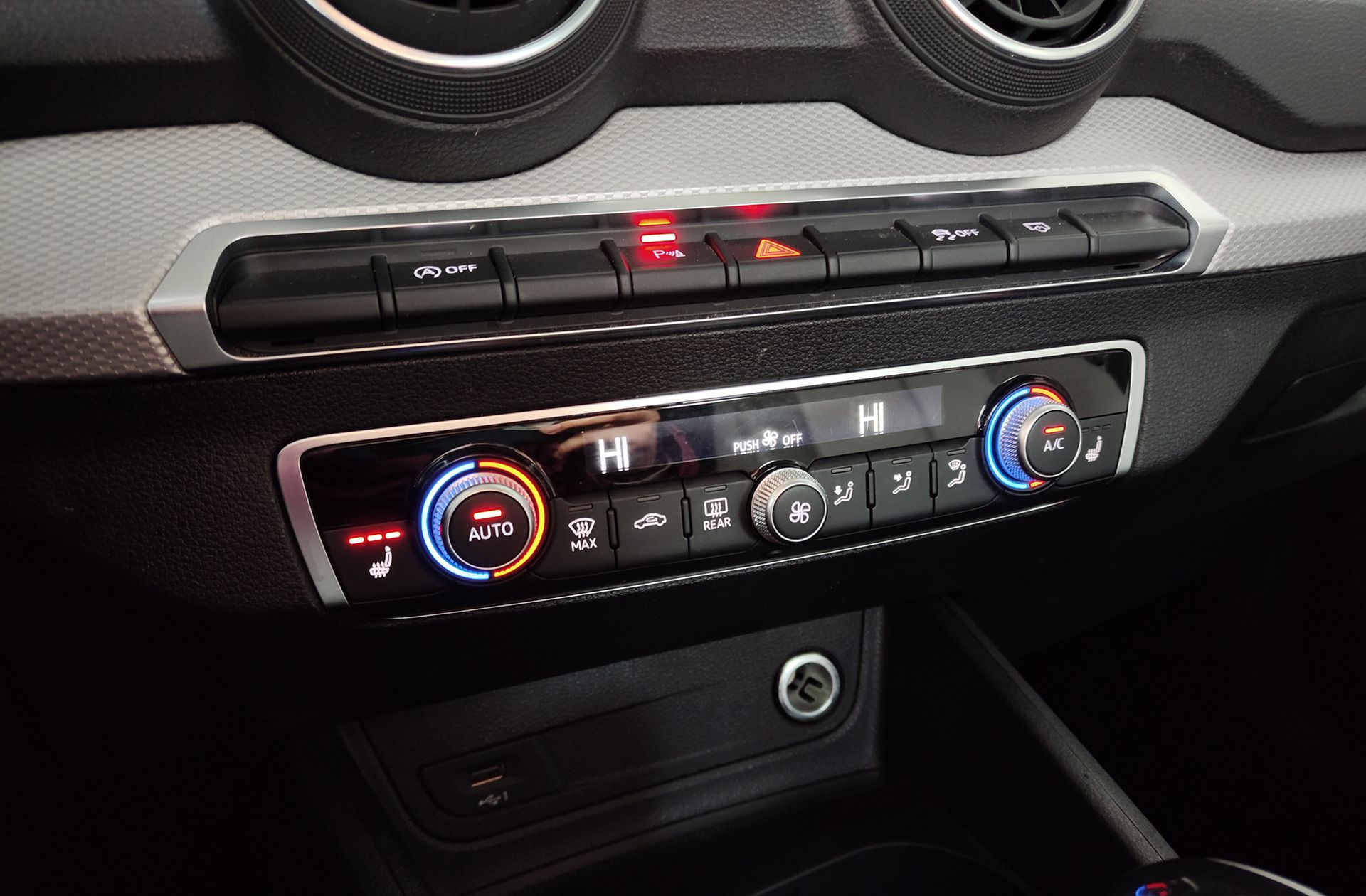 Audi Q2 Advanced 35 TFSI S tronic - foto 34