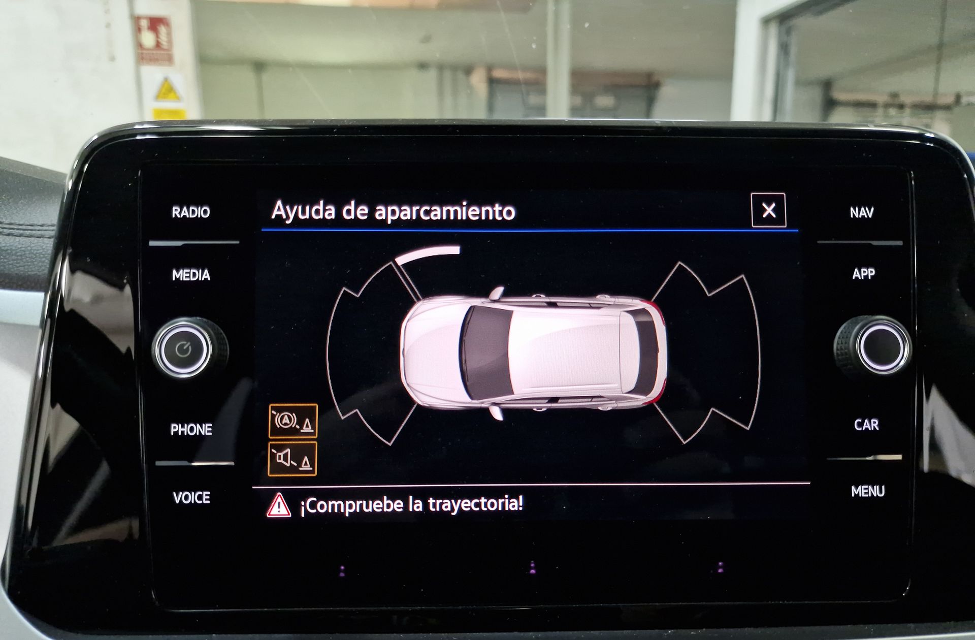 Volkswagen T-Roc Life 1.0 TSI - foto 12