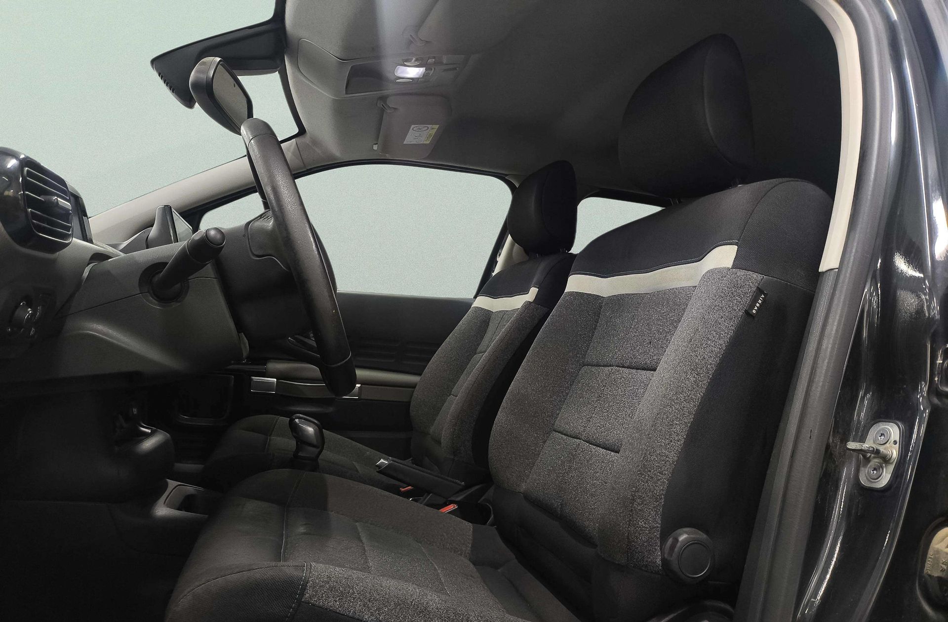 Citroën C4 Cactus BlueHDi 100 Shine - foto 10