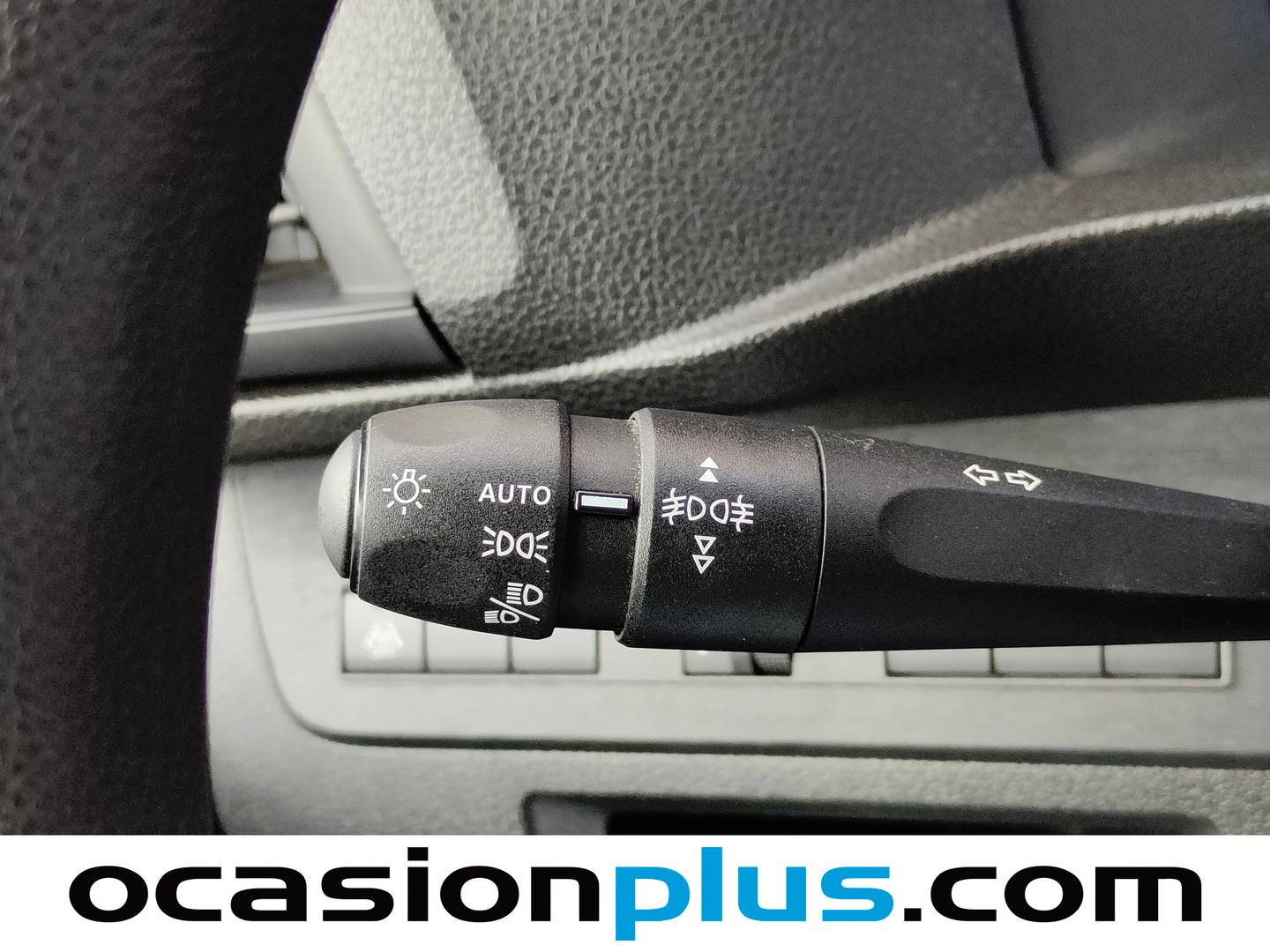 Extras y acabados del Peugeot Expert Peugeot Expert Furgon BlueHDi 120 S&S Standard (120 CV)