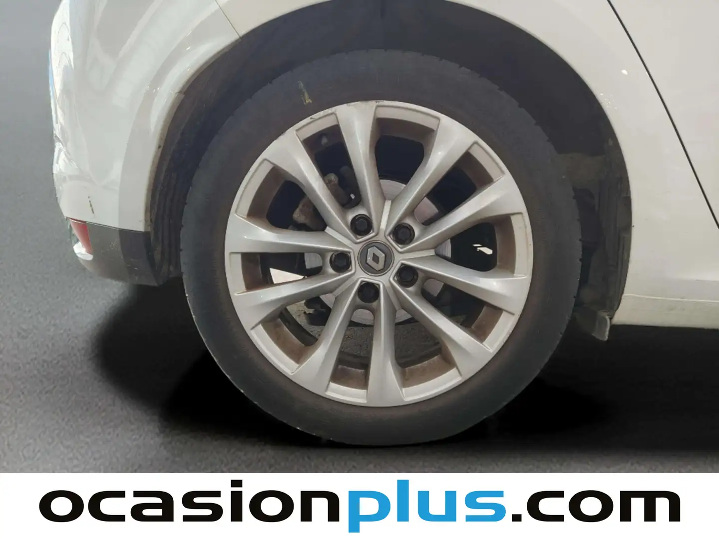 Foto Renault Mégane Renault Megane Zen TCe (140 CV) GPF