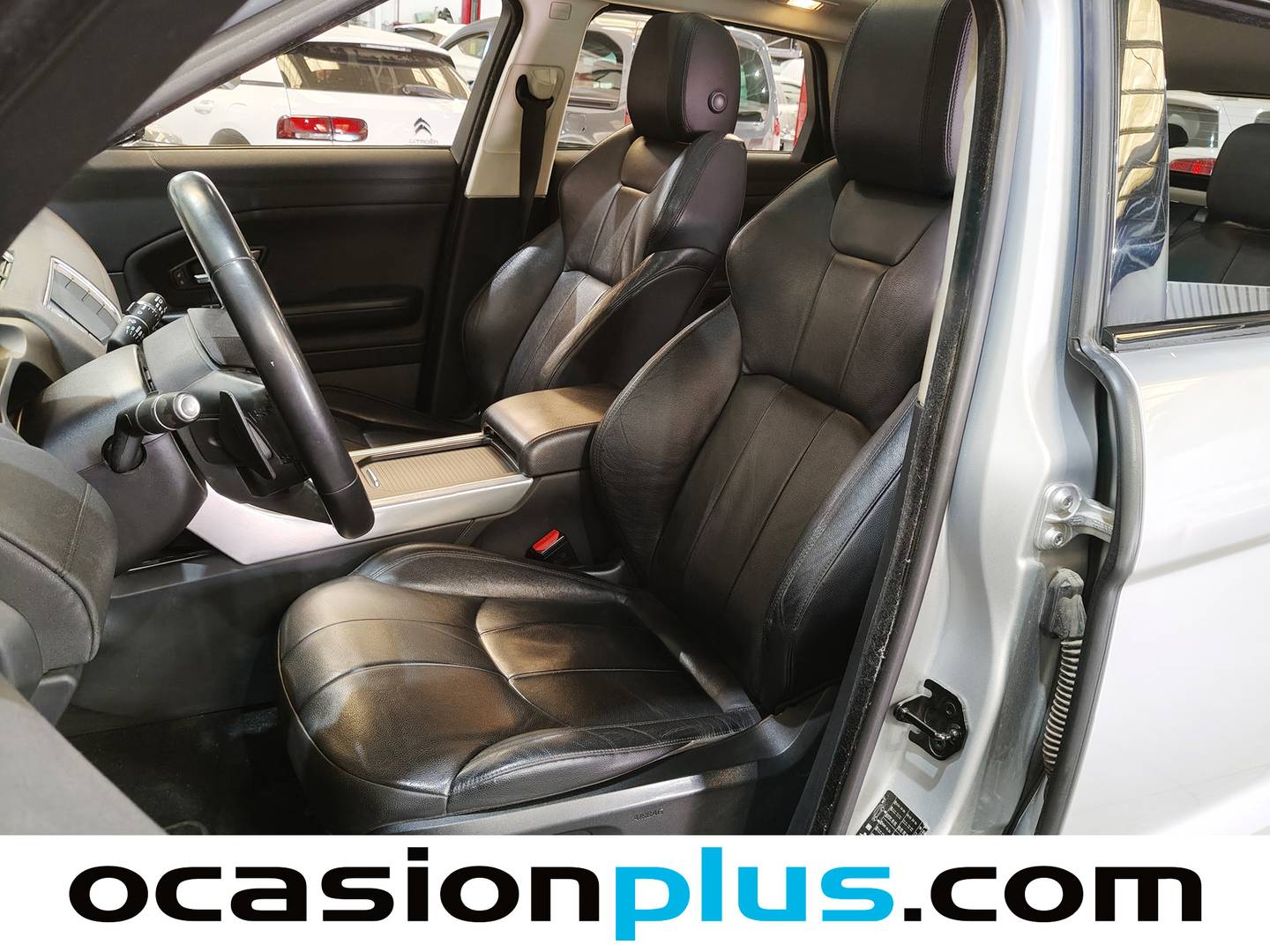 Foto asientos delanteros Land Rover Range Rover Evoque Land Rover Range Rover Evoque 2.0L TD4 SE 4x4 Auto (150 CV)