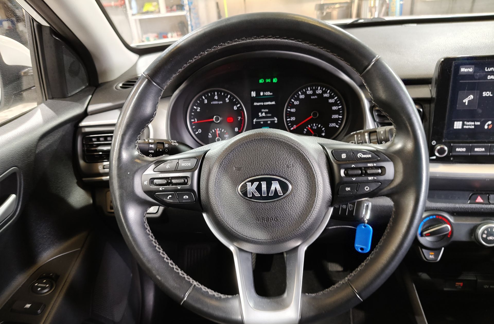 Kia Stonic 1.0 T-GDi MHEV iMT Concept - foto 21