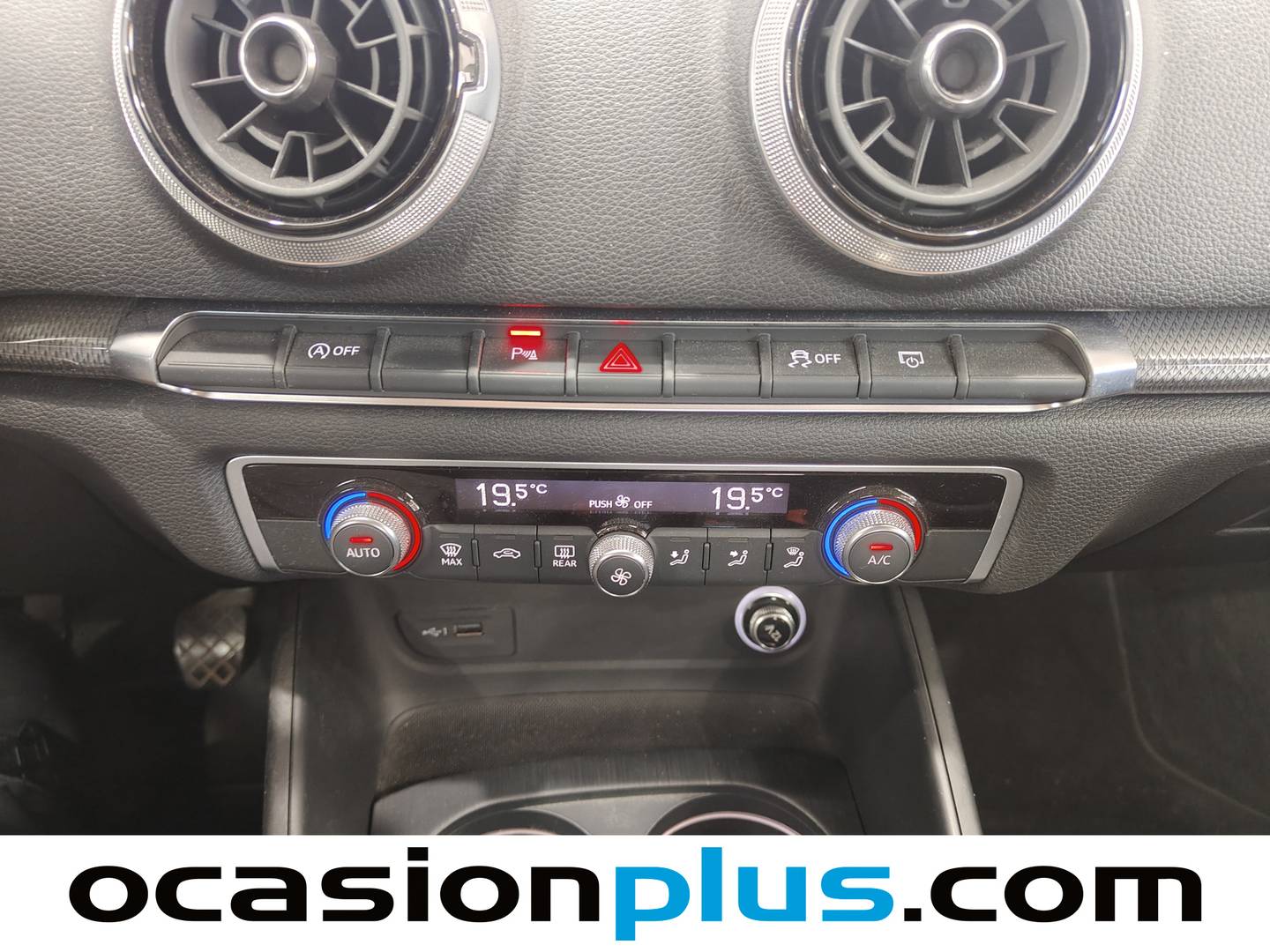 Acabados Audi A3 Audi A3 Sedan design edition 1.6 TDI (116 CV)