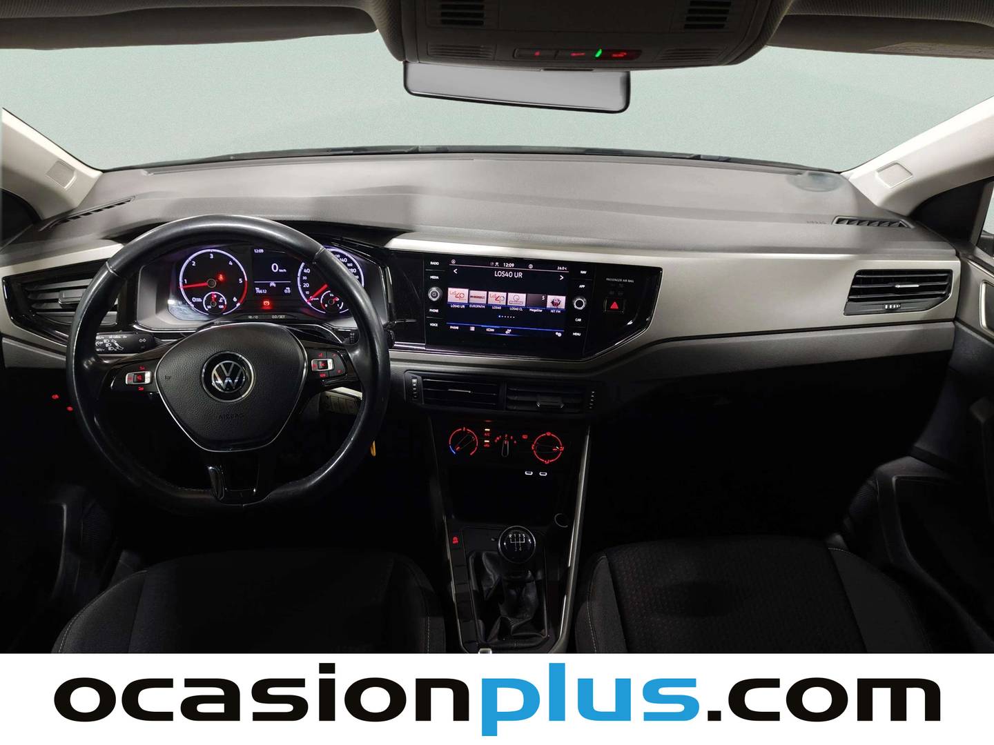 Foto asientos delanteros Volkswagen Polo Volkswagen Polo Advance 1.6 TDI (95 CV)
