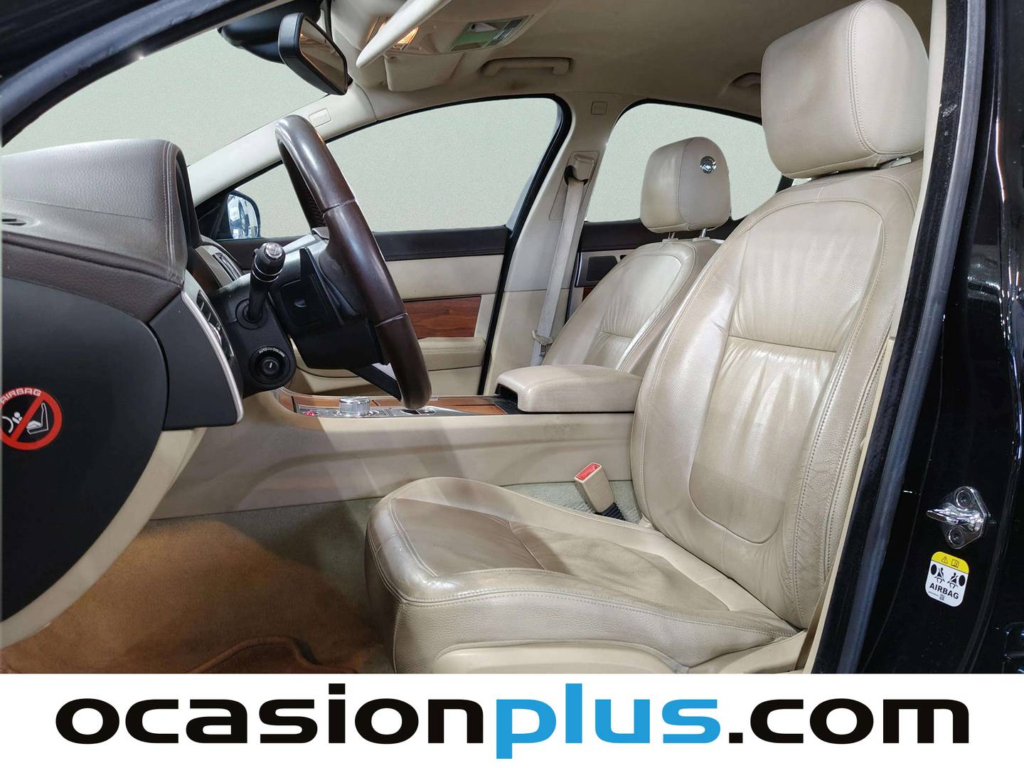 Foto asientos delanteros Jaguar XF Jaguar XF 3.0 V6 Luxury (238 CV)